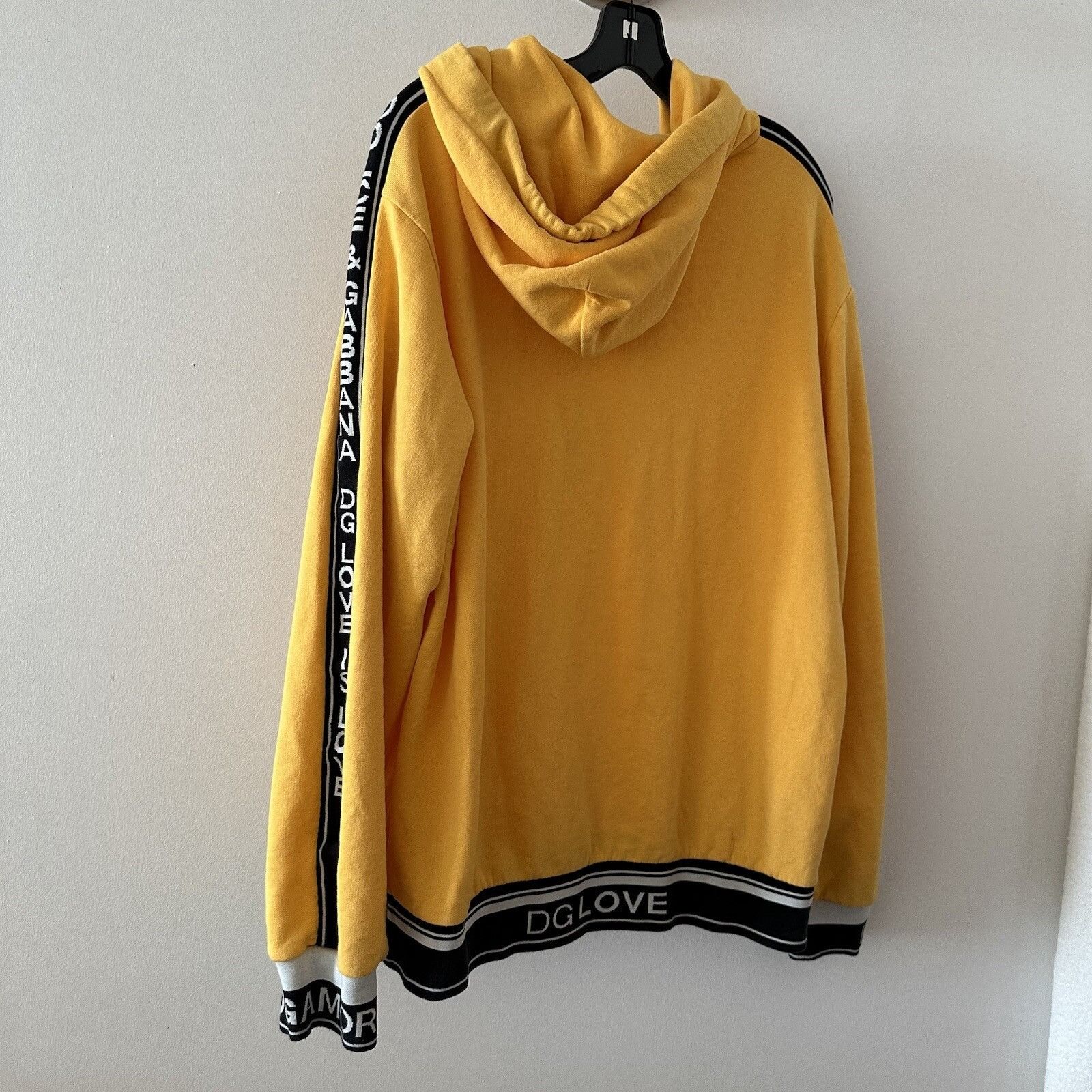 Dolce & Gabbana Dolce&Gabbana Hoodie Yellow Love Is Black Sz 46 IT 10 US DG Size US XL / EU 56 / 4 - 5 Thumbnail