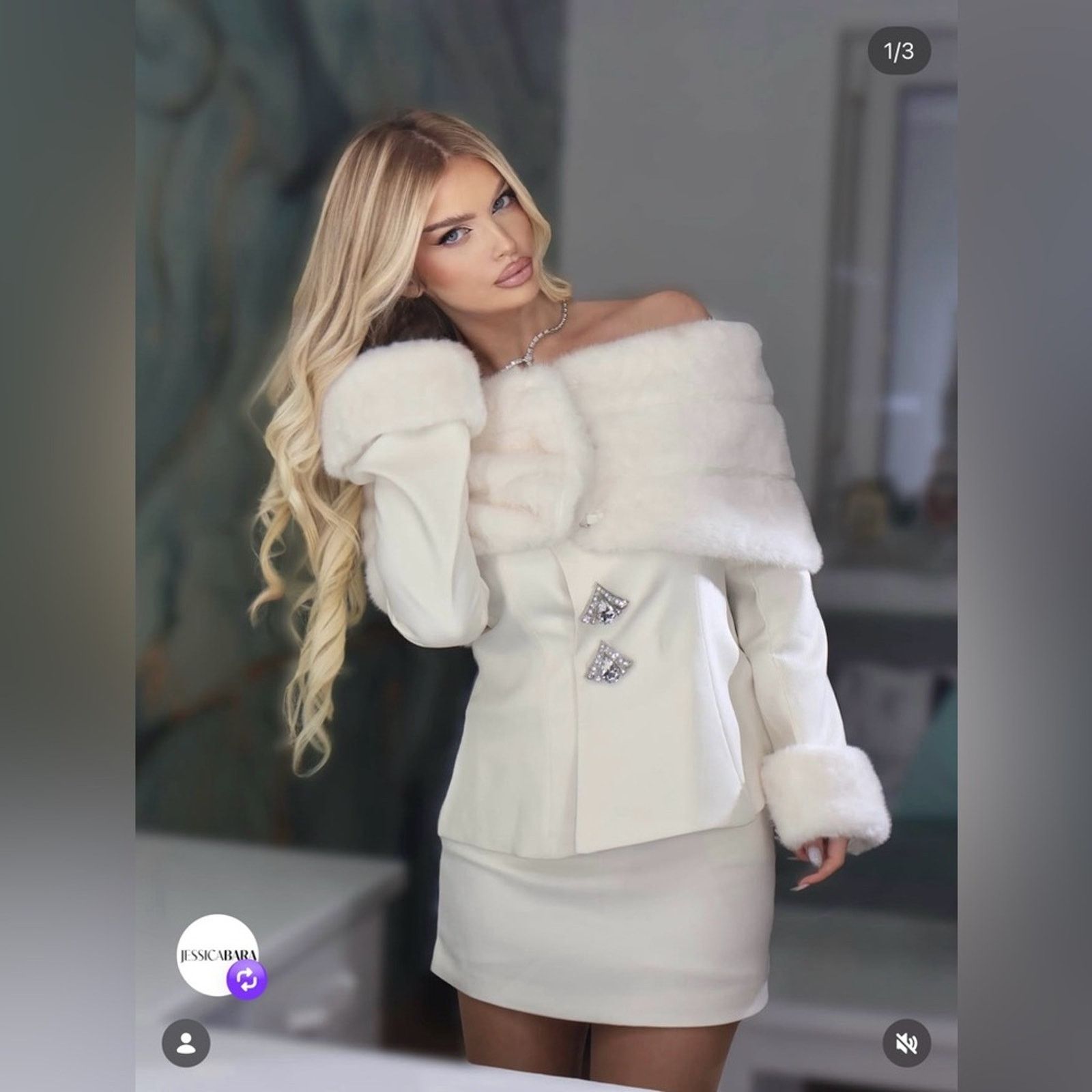 Other Old Money Jessica Bara White Faux Fur Jacket & Skirt size S Size XS / US 0-2 / IT 36-38 - 2 Thumbnail