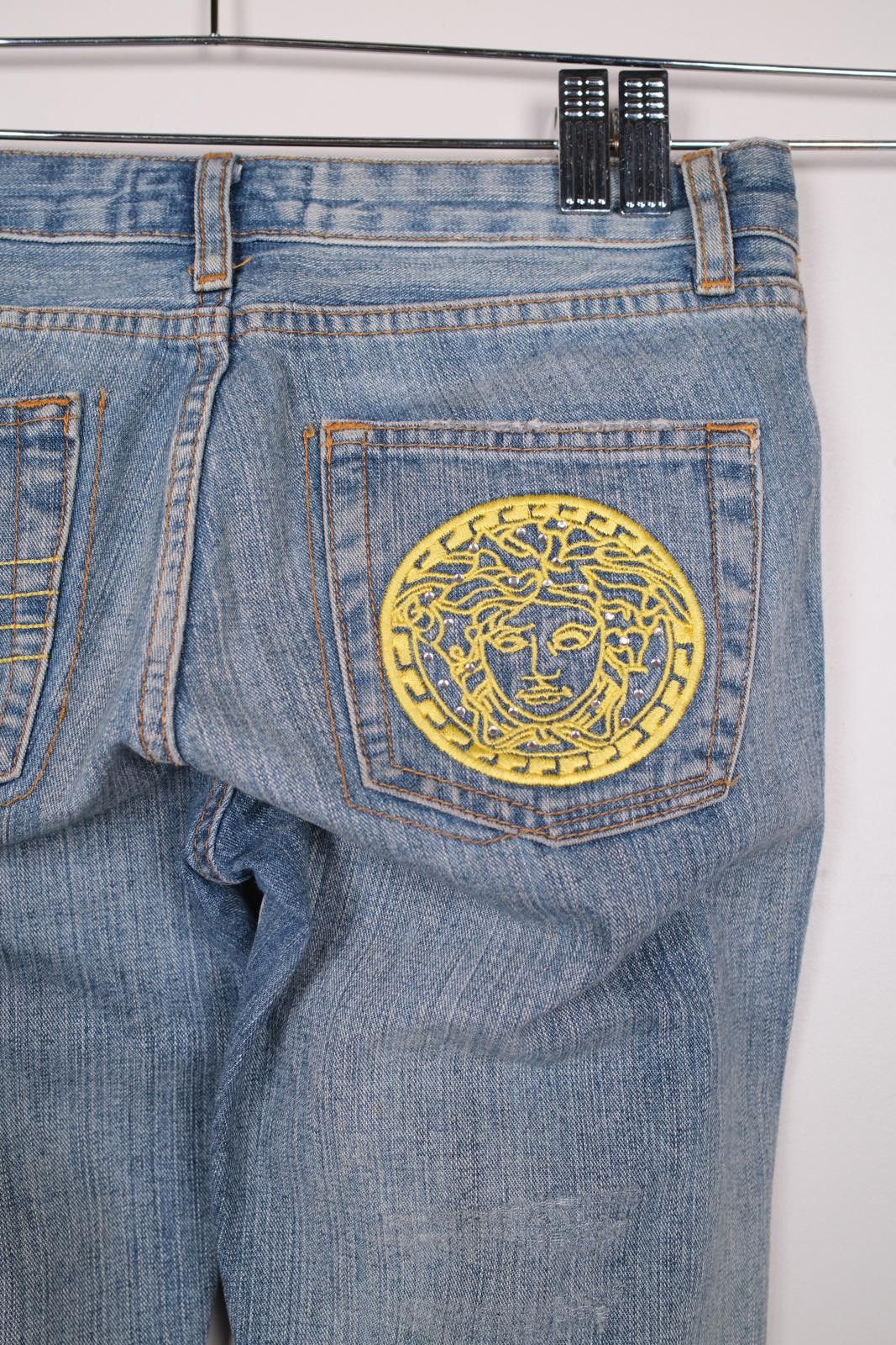 Versace Jeans Couture 90's Versace Jeans Couture Distressed Logo Straight-Leg Jean Size 28" / US 6 / IT 42 - 6 Thumbnail