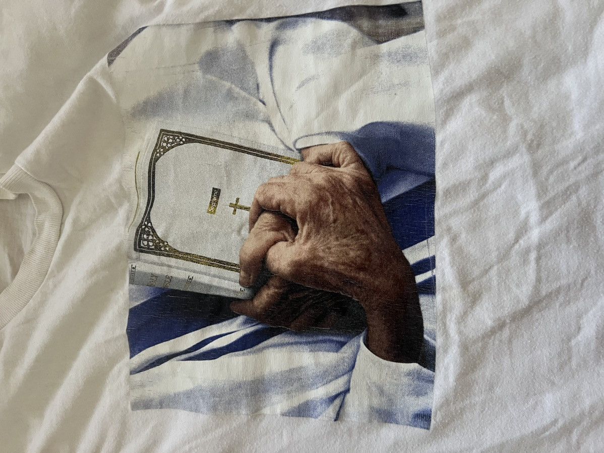 Supreme Supreme Bible-print T-shirt Size US S / EU 44-46 / 1 - 4 Thumbnail
