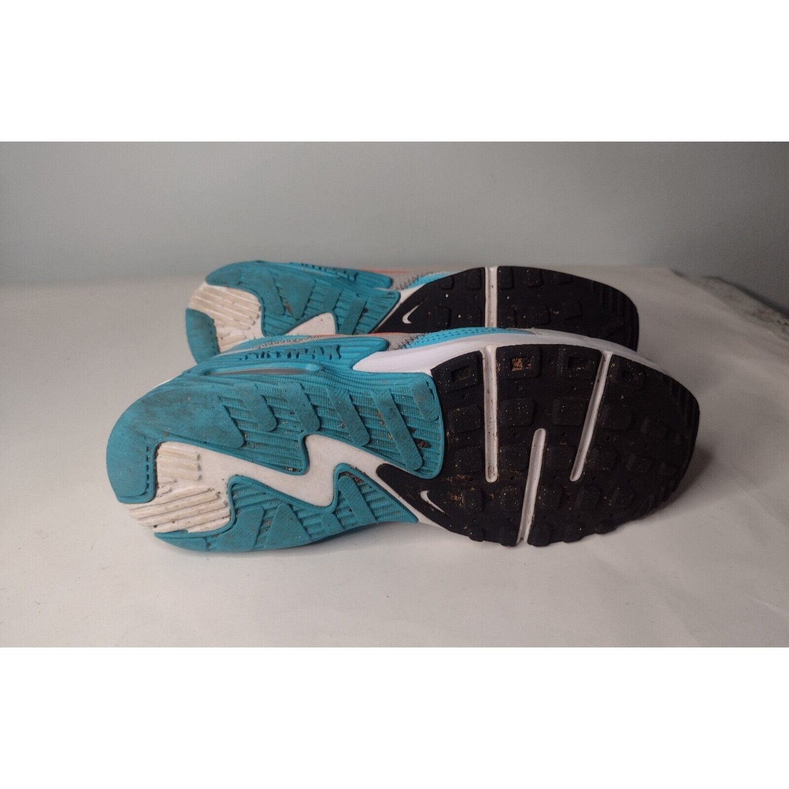 Nike Nike Air Max Excee Sneakers Women's Size 6 Gray Blue Athleti Size US 6 / IT 36 - 6 Thumbnail