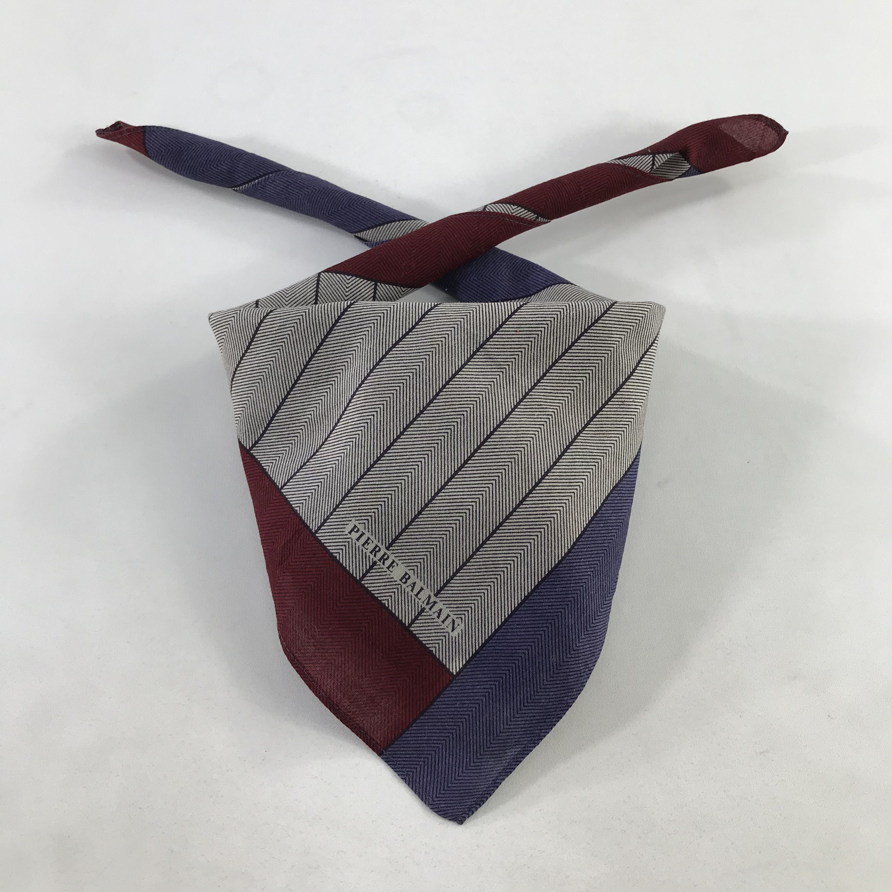Pierre Balmain × Vintage Pierre Balmain Bandana / Handkerchief / Neckerchief - S1097 Size ONE SIZE - 3 Thumbnail