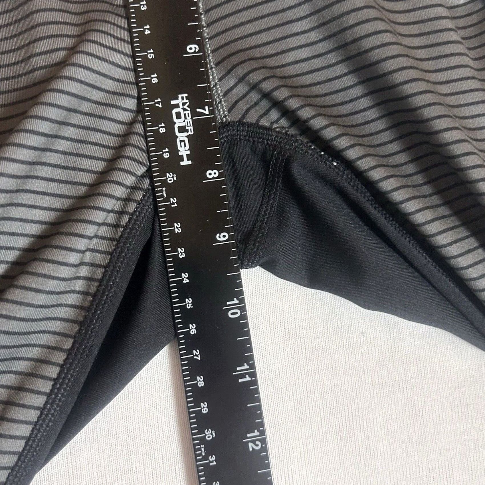 Reebok Reebok Women's Striped Capri Leggings XS Gray Stretch Yoga Gym Run Athletic Size 26" / US 2 / IT 38 - 5 Thumbnail