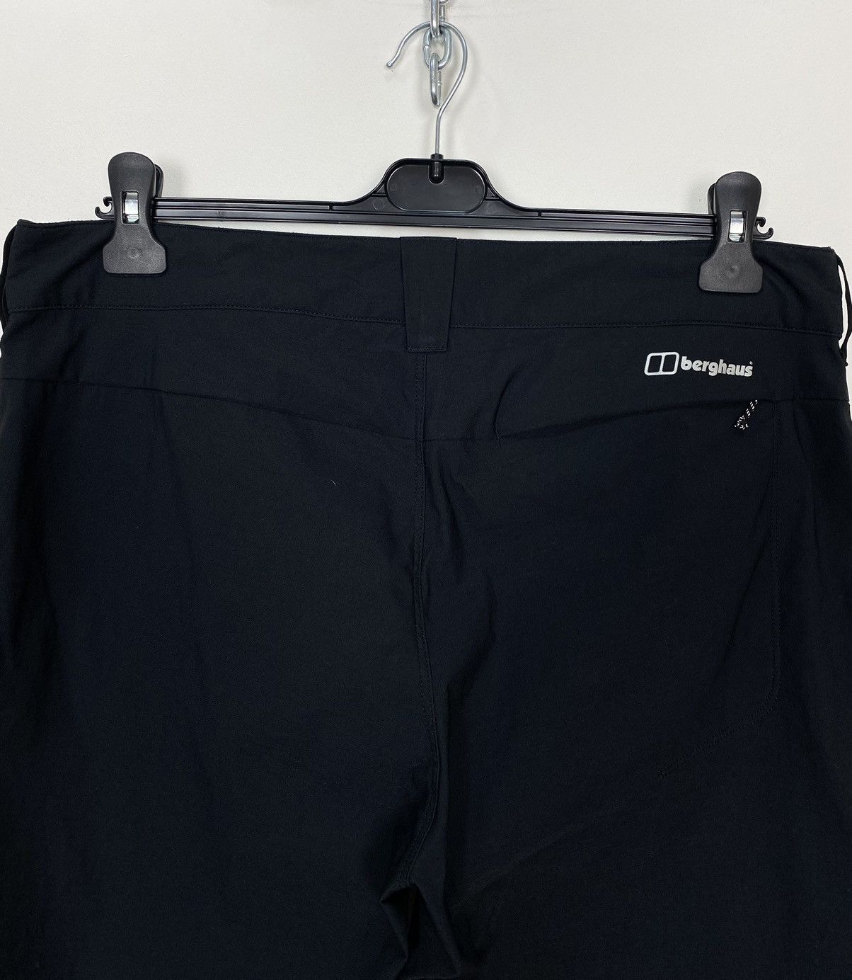 Berghaus Berghaus Mens Ortler 2.0 Pants Black 422171BP6 Size UK 36 XL Size US 36 / EU 52 - 17 Thumbnail