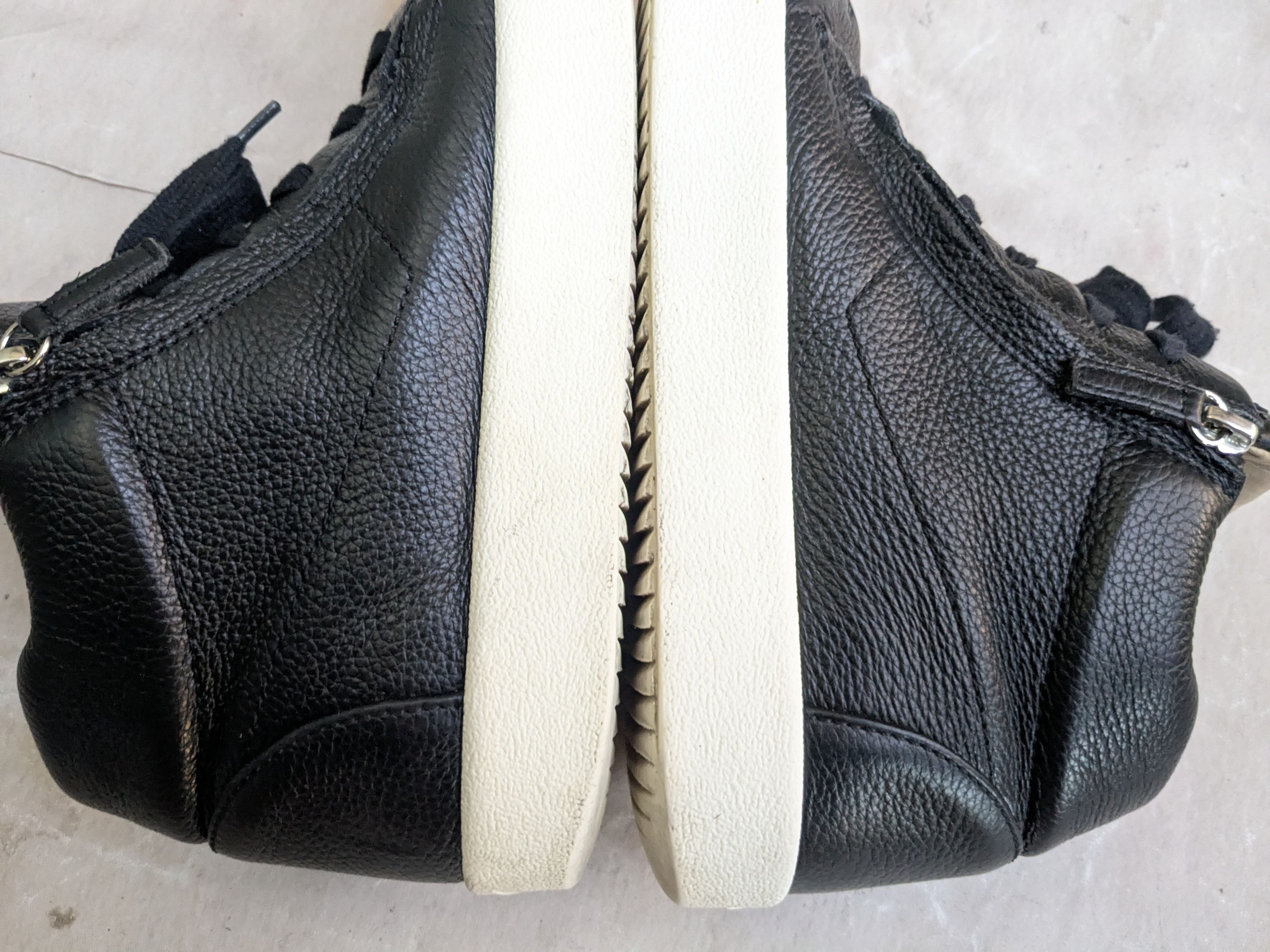 Giuseppe Zanotti Giuseppe Zanotti High Tops Black White 9 42 Leather Size US 9 / EU 42 - 10 Thumbnail