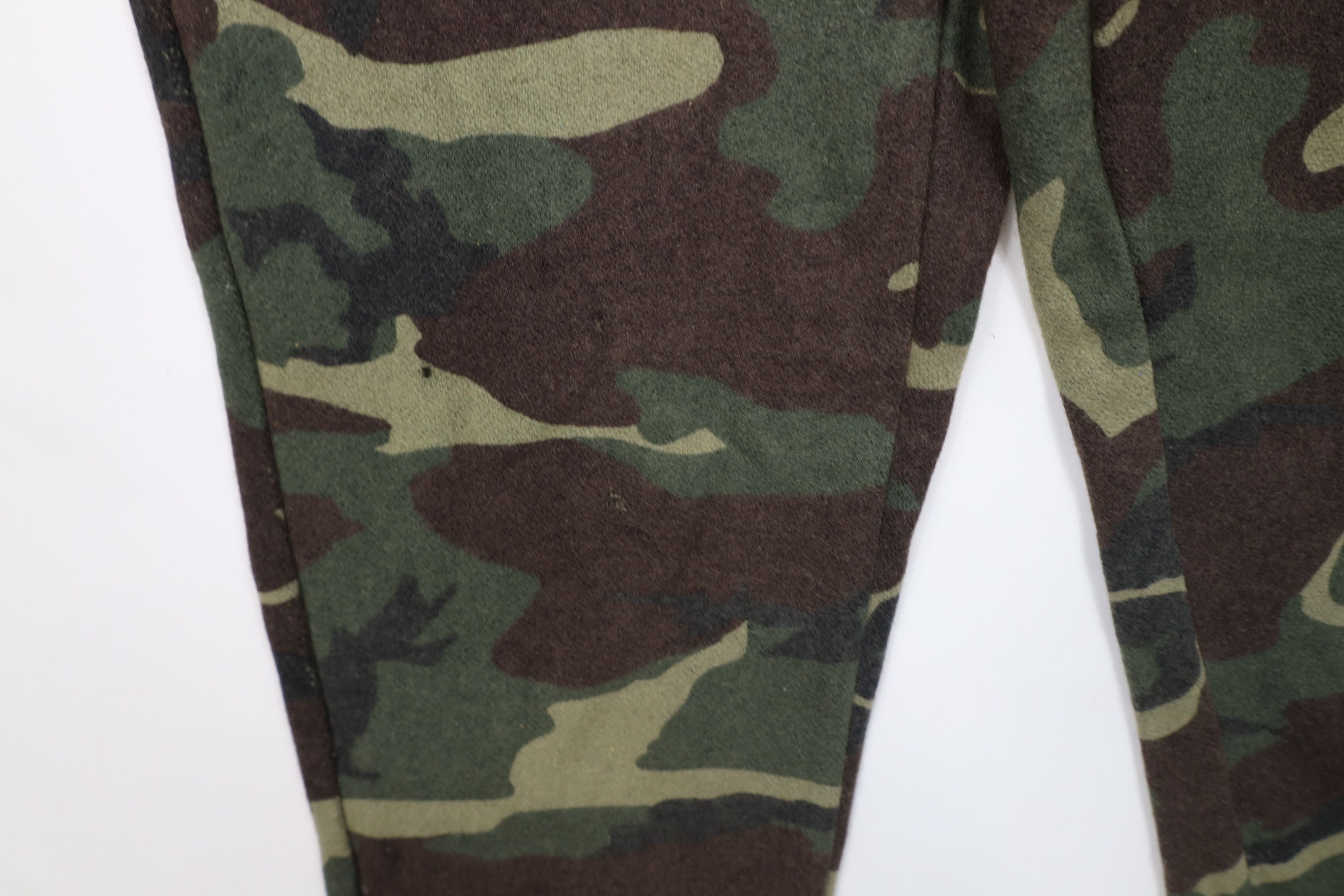 Vintage Vintage 90s Streetwear Heavy Wool Camouflage Wide Leg Pants Size US 30 / EU 46 - 5 Thumbnail