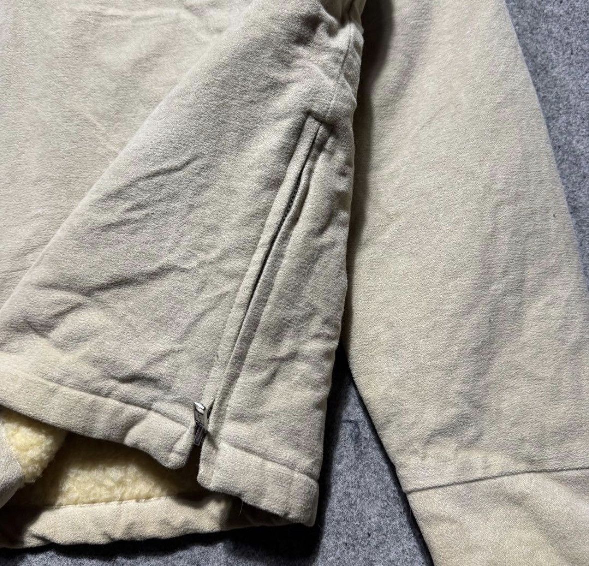Bape 00s Bape fleece boa hoodie beige archive L Size US L / EU 52-54 / 3 - 10 Thumbnail