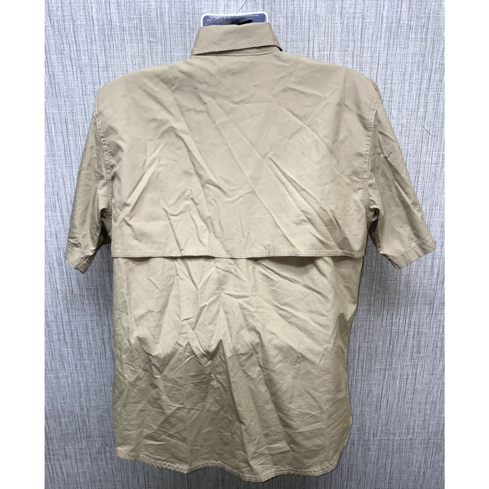 Vintage Woolrich Shirt Mens Beige Short Sleeve Button-Up Cotton Size M Collared Button-Down Fishing Regular Size US M / EU 48-50 / 2 - 5 Thumbnail