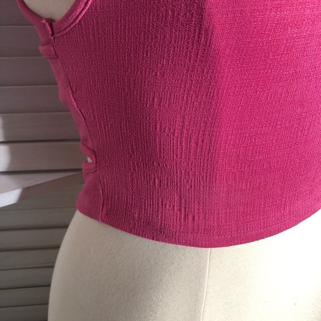 Vintage Y2K Roxy Crop Top Cut-Out Back Pull-On Soft Hot Pink sz XL Size XL / US 12-14 / IT 48-50 - 10 Thumbnail