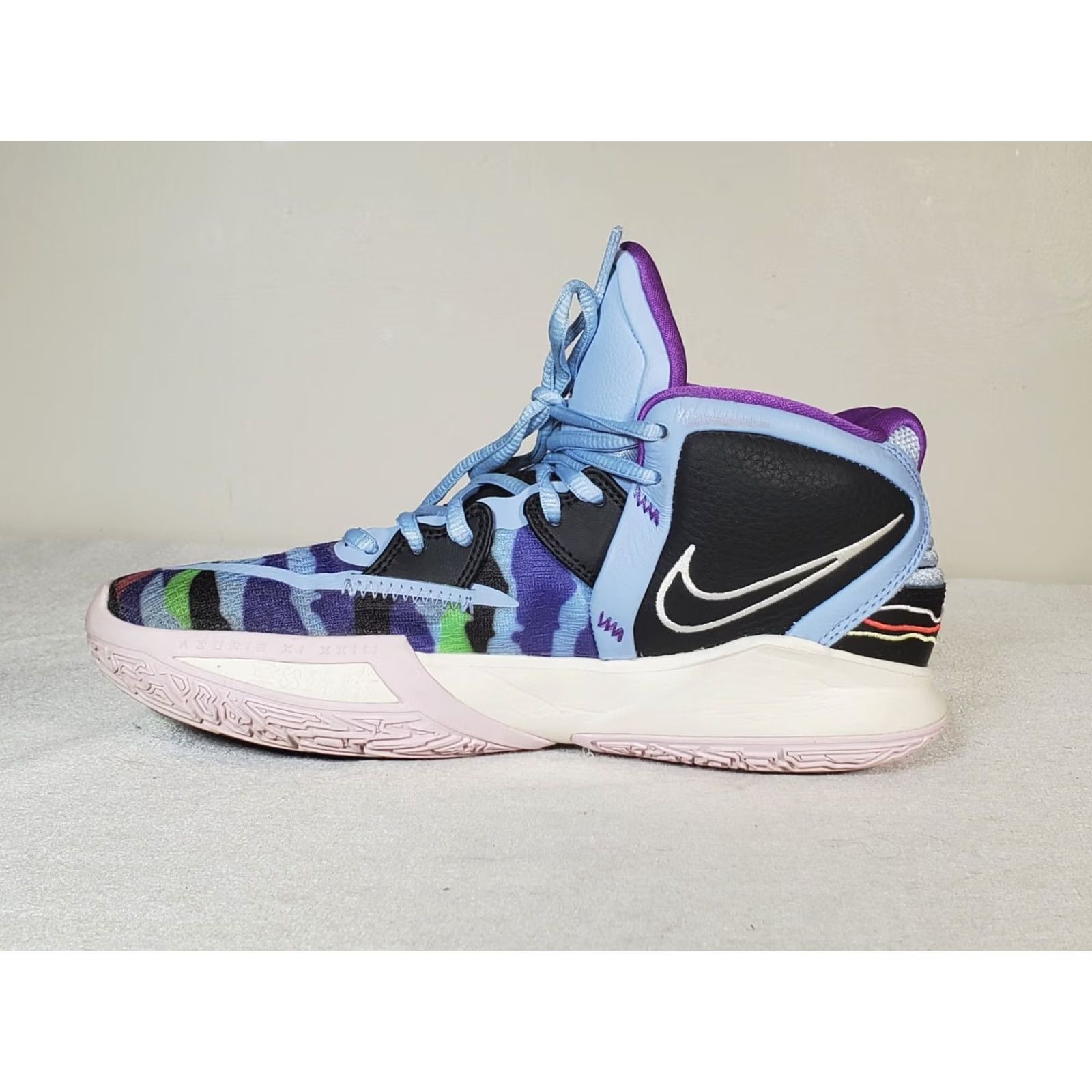 Nike NIKE Kyrie Infinity Basketball Sneakers Men US 8 Aluminum/Sail-Black CZ0204-400 Size US 8 / EU 41 - 3 Thumbnail