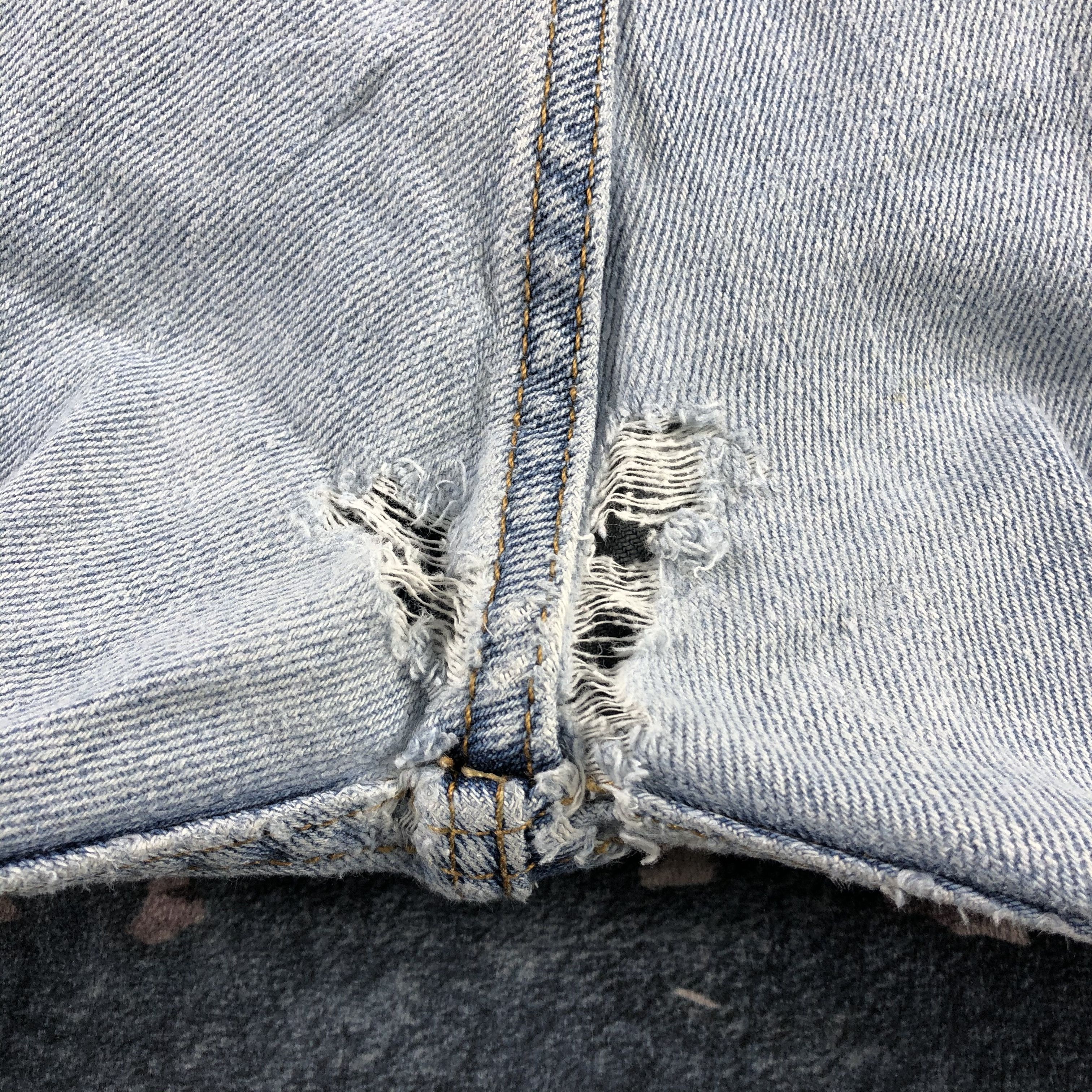 Levi's × Vintage Vintage Blue Wash Levis 505 Jeans-JM3175 Size US 34 / EU 50 - 6 Thumbnail