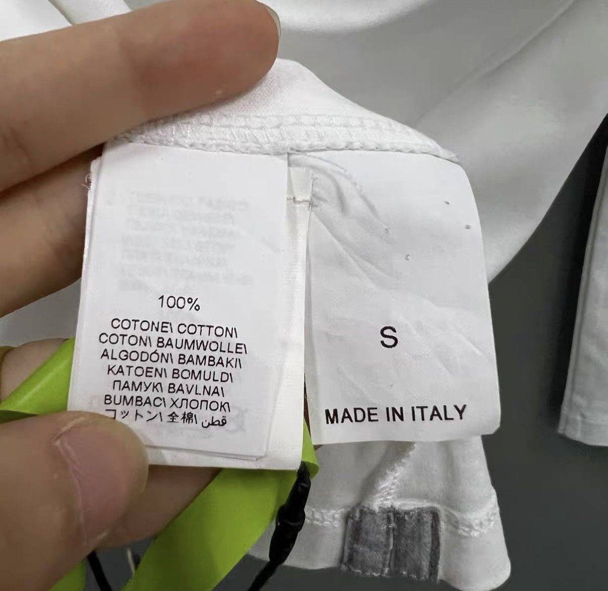 Brunello Cucinelli BRUNELLO CUCINELLI White Long Sleeve with Front Print J41 Size S / US 4 / IT 40 - 4 Thumbnail