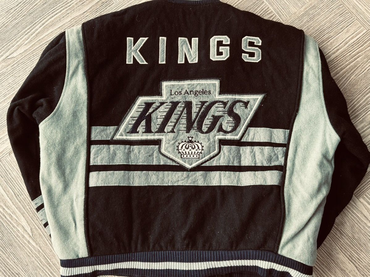NFL × Vintage *VINTAGE* CAMPRI X NHL X Los Angeles Kings Size US XL / EU 56 / 4 - 11 Thumbnail