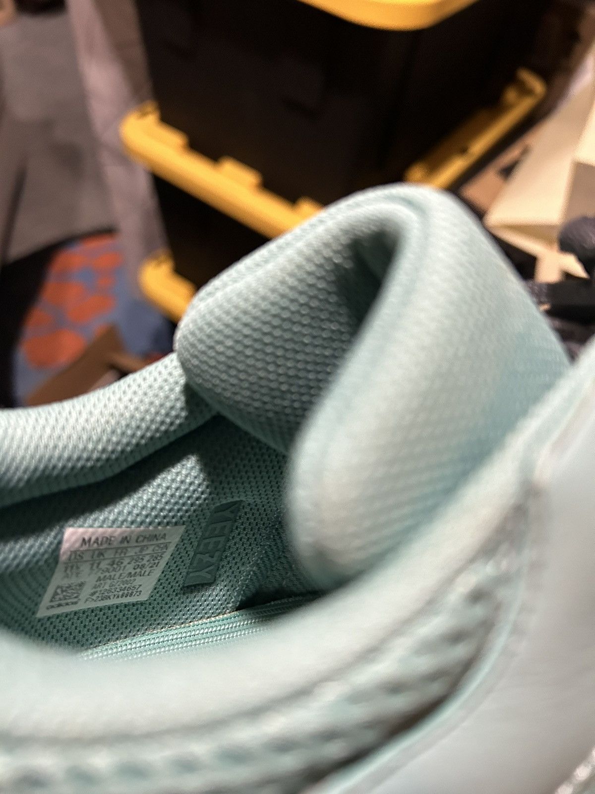 Adidas × Yeezy Yeezy 700 Faded Azure Size US 11.5 / EU 44-45 - 7 Thumbnail