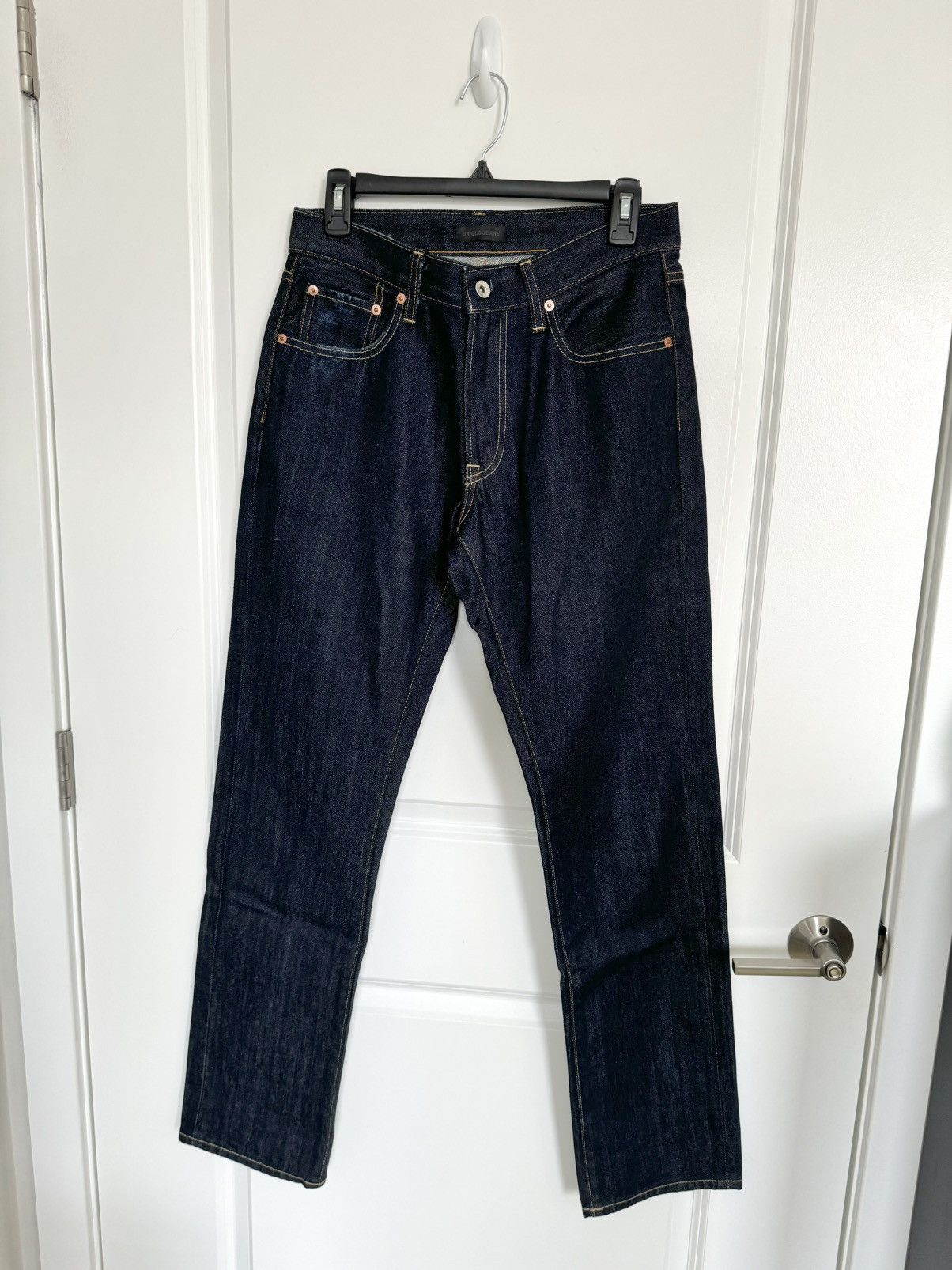 Uniqlo Uniqlo Raw Selvedge Indigo Denim Size US 30 / EU 46 - 1 Thumbnail