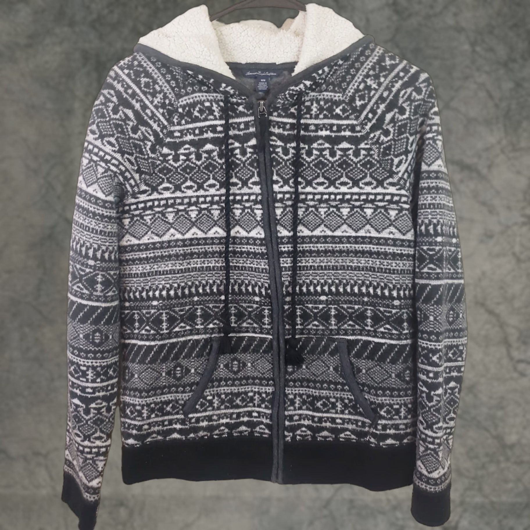 American Eagle Outfitters VINTAGE American Eagle Outfitters Full Zip Hoodie Shirt M Gray Black Geometric Aztec Boho Southwestern Unisex Adults Mens Womens Size M / US 6-8 / IT 42-44 - 1 Thumbnail