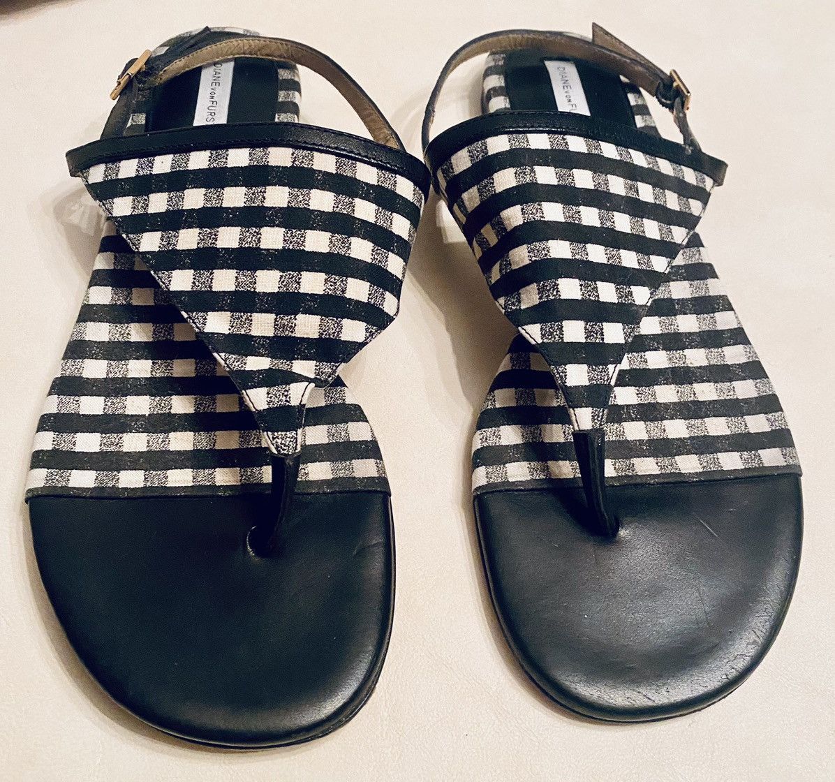 Diane von Furstenberg DvF 🇮🇹 Italian Summer Gingham Check Thong Sandals 7.5 B Size US 7.5 / IT 37.5 - 12 Thumbnail