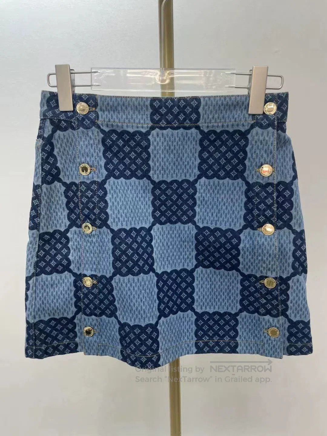 Louis Vuitton Louis Vuitton SS24 Checked A-Line Denim Skirt. Size 33" - 1 Thumbnail