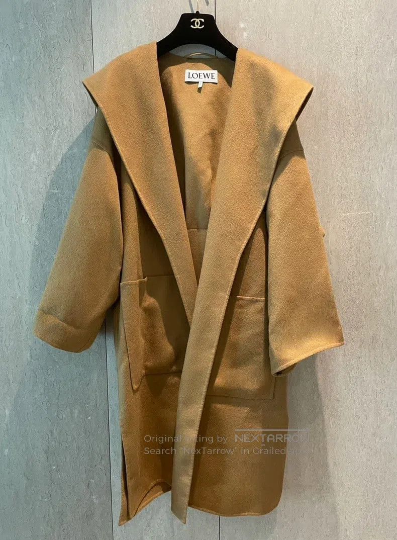 Loewe Loewe Cape Hooded Beige Wool Overcoat Size XS / US 0-2 / IT 36-38 - 1 Thumbnail