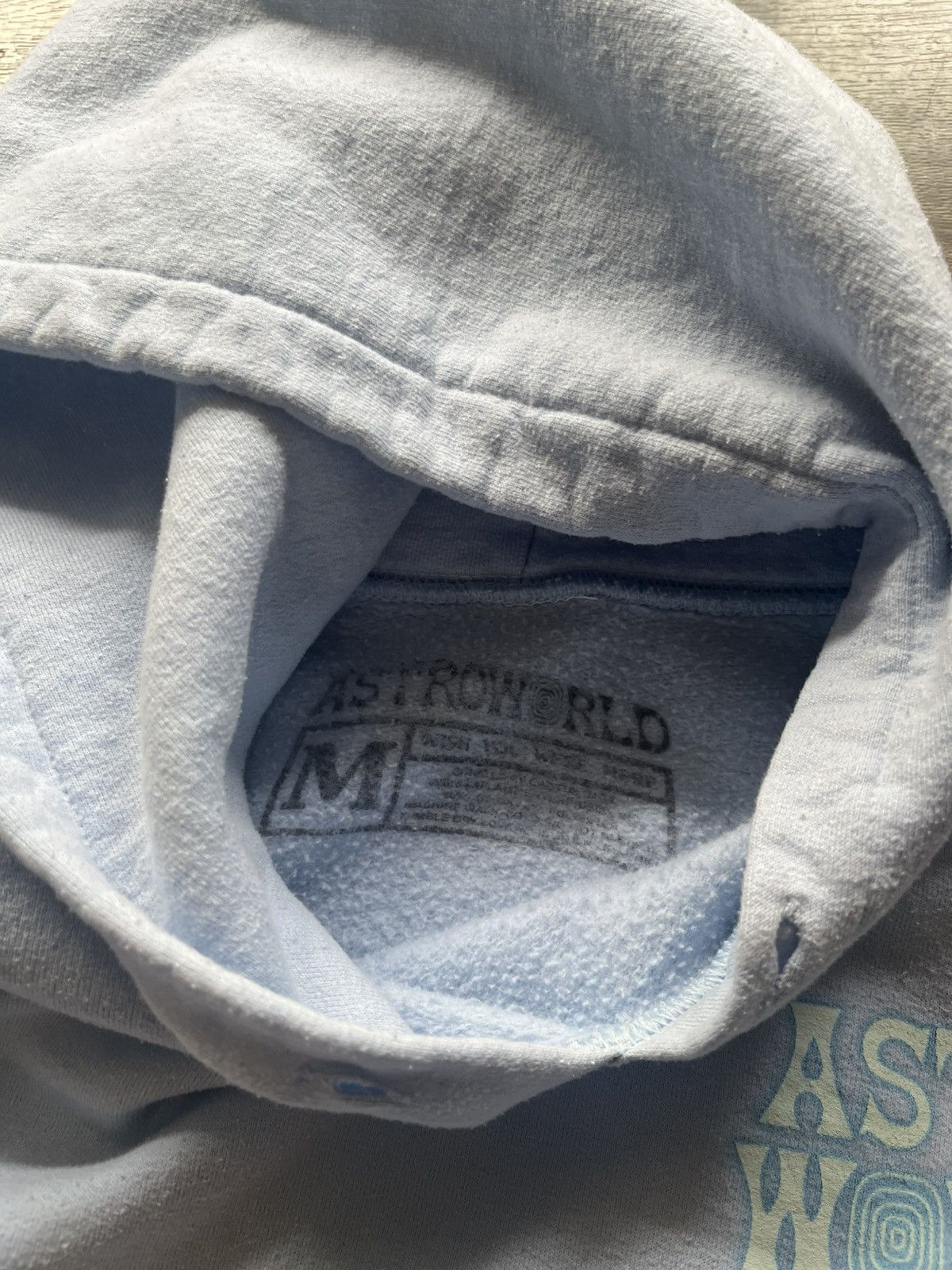 Travis Scott Astroworld Tour Staff Hoodie Size US M / EU 48-50 / 2 - 6 Thumbnail