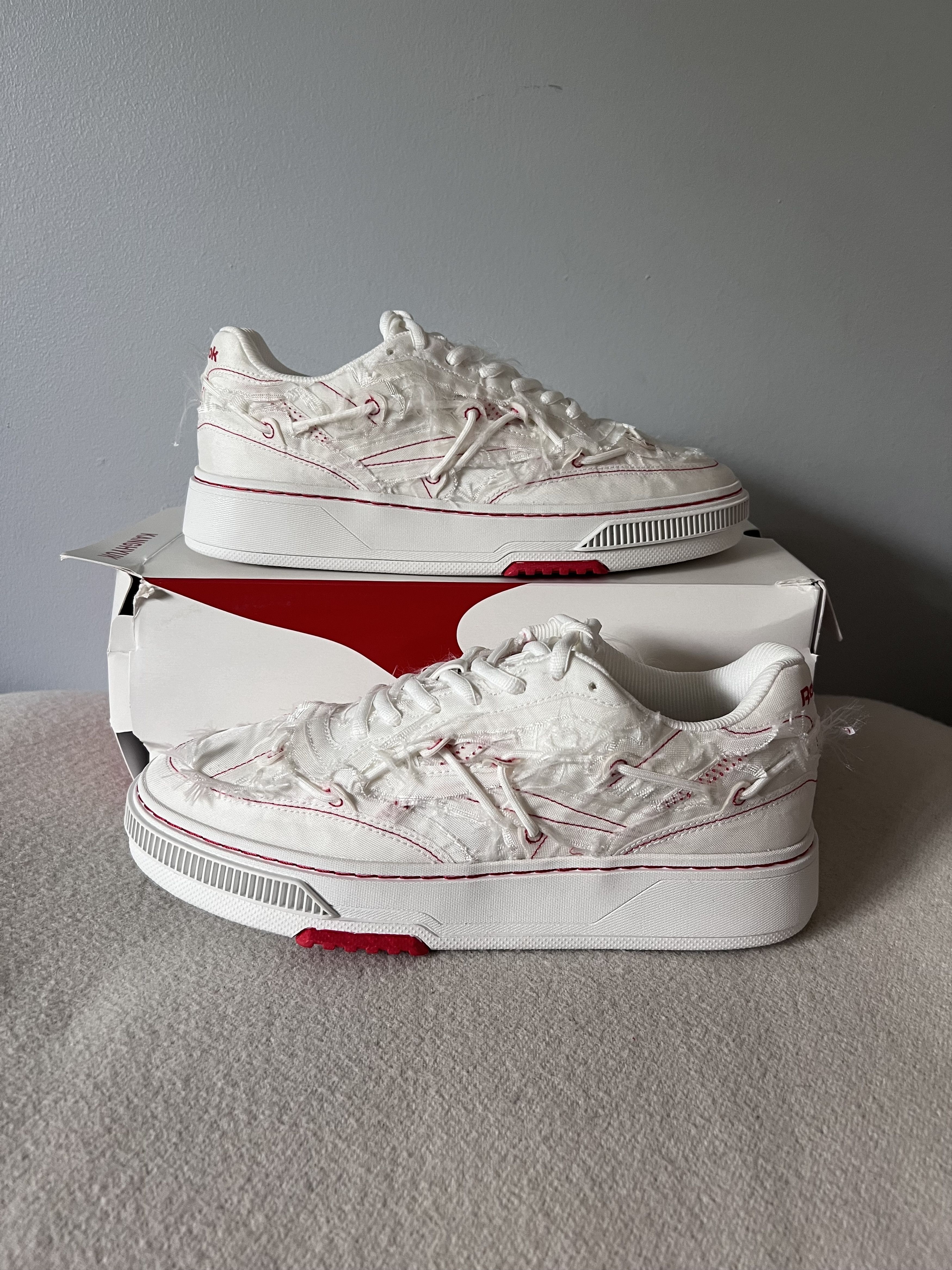 KANGHYUK × Reebok Kanghyuk Reebok Club C LTD Airbag in White Size US 8 / EU 41 - 2 Thumbnail