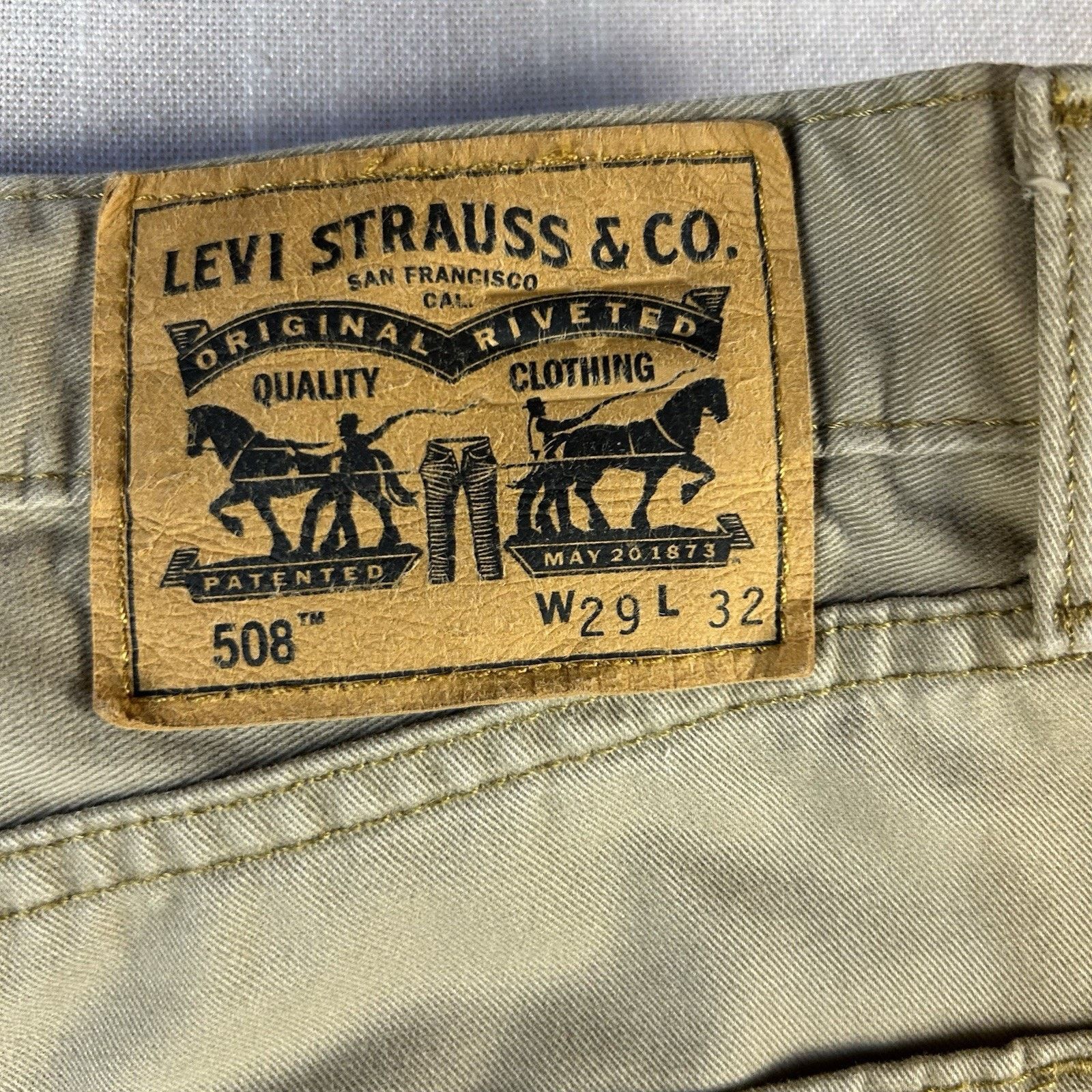 Levi's Levi's 508 Tapered Khaki 100% Cotton Pants Men's Size 29x32 Size US 29 - 8 Thumbnail