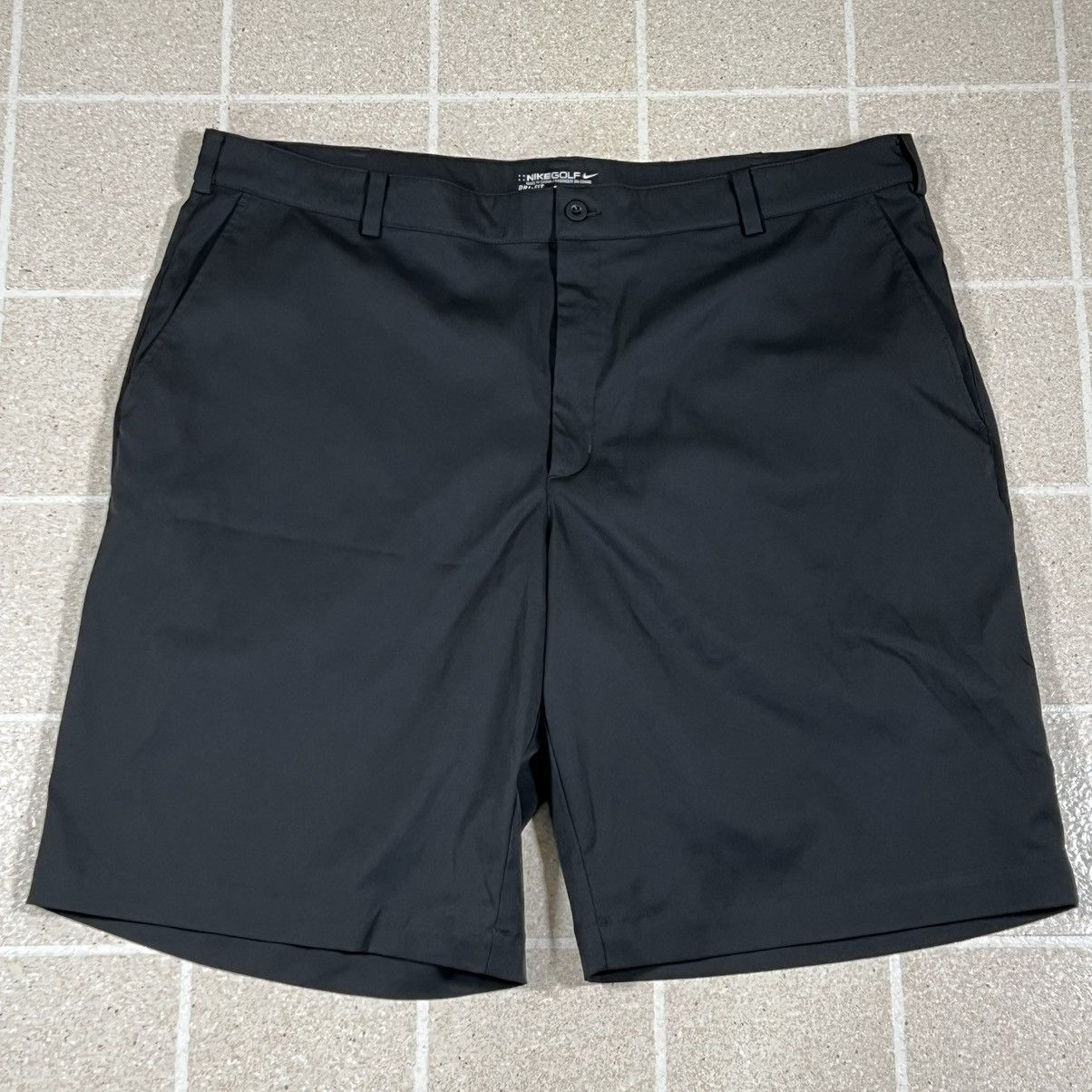 Nike Nike Shorts 40 Black Dri-Fit Performance Athletic Golf Size US 40 / EU 56 - 1 Thumbnail