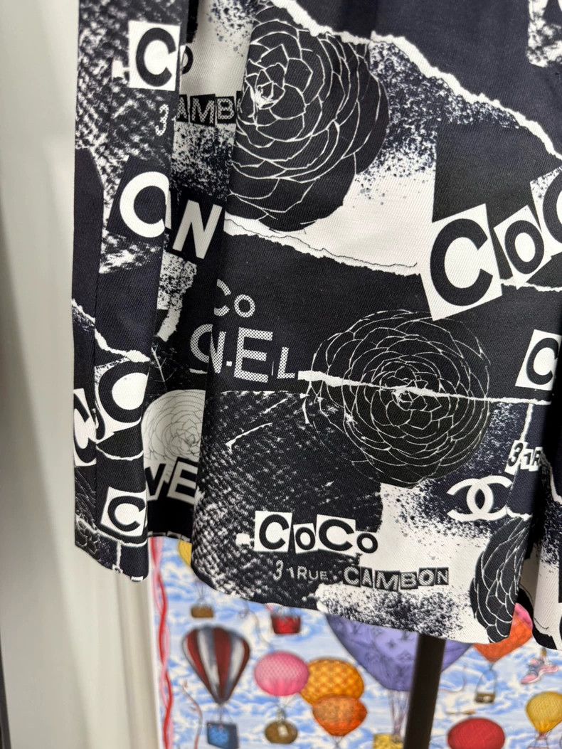 Chanel Chanel Classic letter logo shorts Size 24" / US 00 / IT 34 - 4 Thumbnail