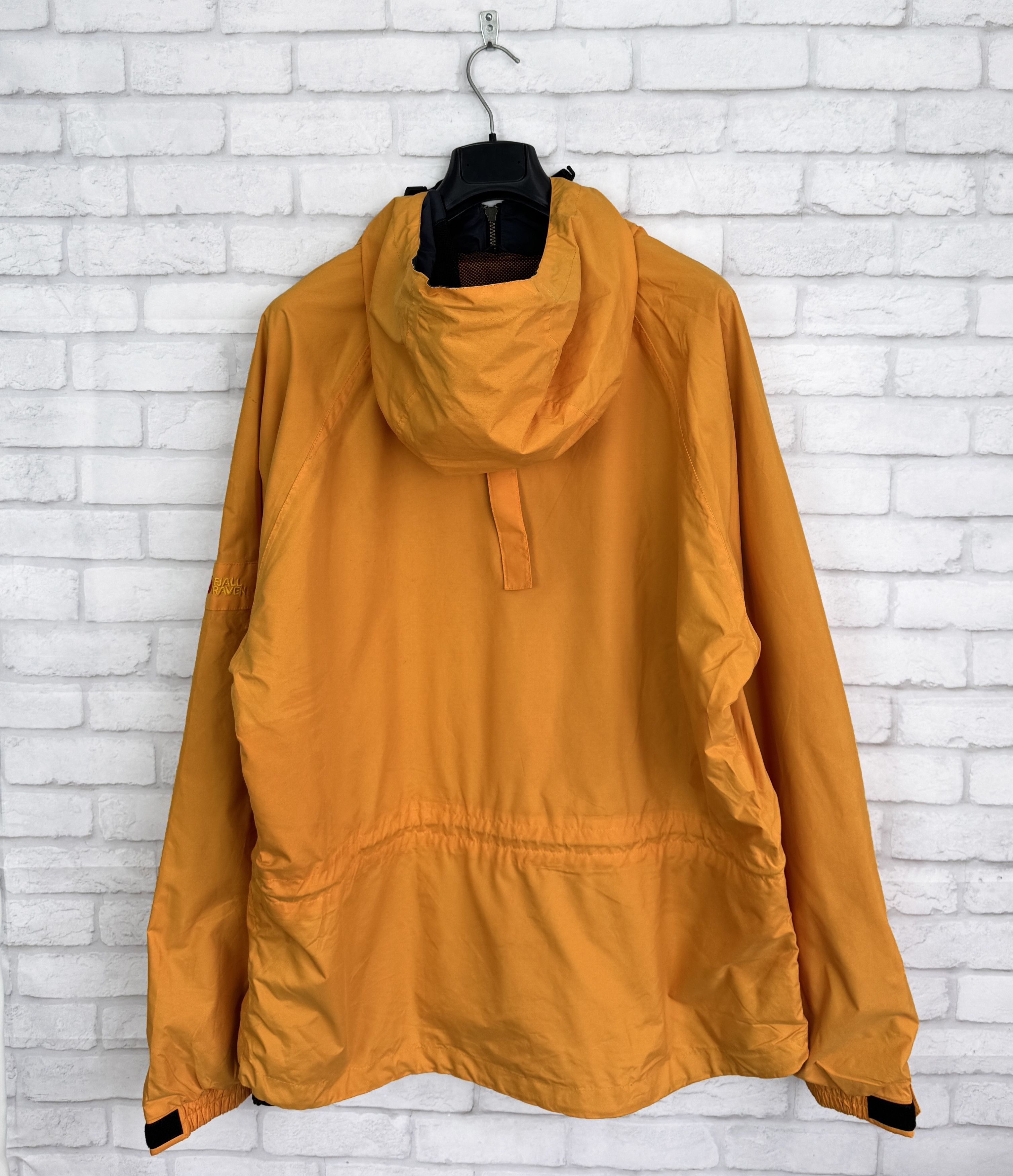 Fjallraven Vintage Fjallraven Outdoor Anorak Waterproof Jacket Size US L / EU 52-54 / 3 - 8 Thumbnail