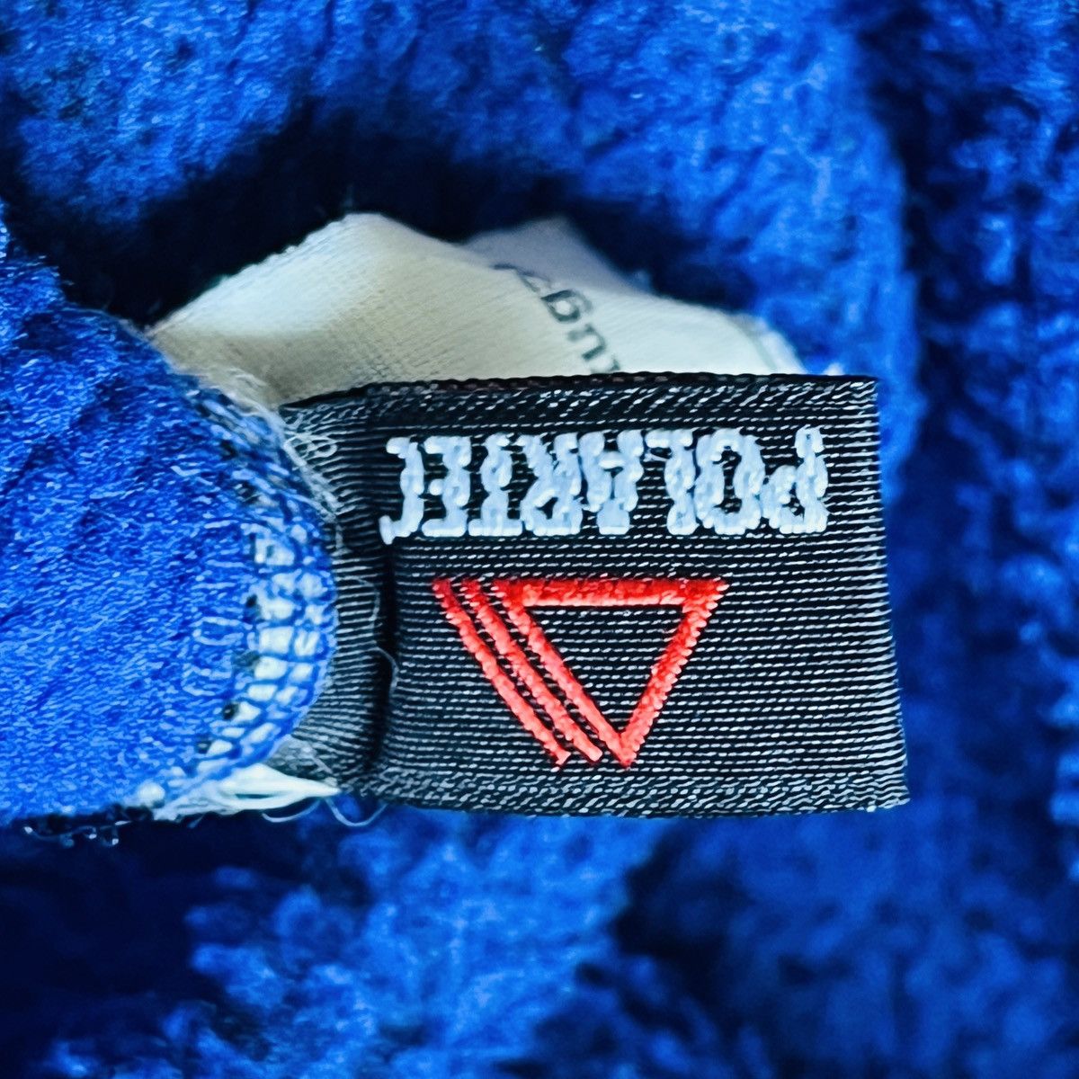 Patagonia × Polartec × Vintage Vintage Patagonia R4 Polartec Fall 2001 Portugal Size US L / EU 52-54 / 3 - 16 Thumbnail