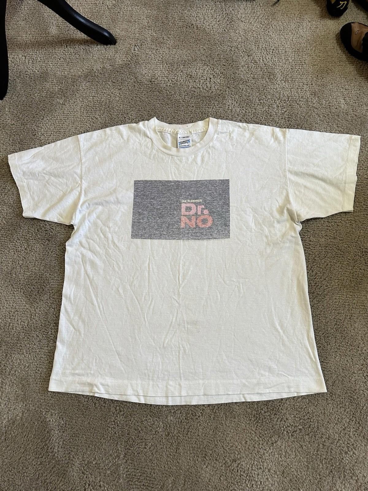 Designer Screen Star 1994 USA James Bond 007 IAN Fleming's Dr. No Size US XL / EU 56 / 4 - 1 Thumbnail