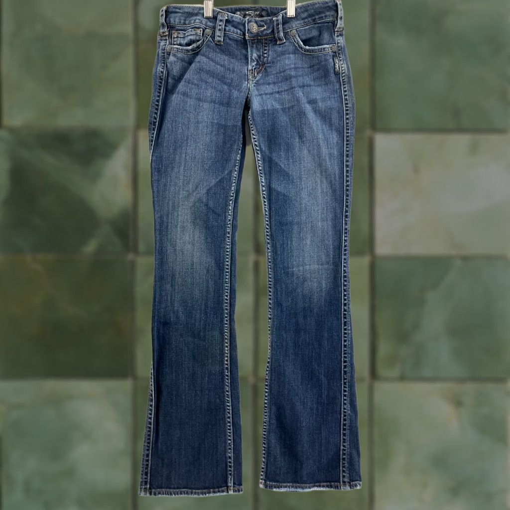 Silver Jeans Co. Silver Jeans Frances Womens 5 Pocket Denim Jeans Blue Stretch Accents Stitching Flared Size 18 Regular Inseam See Photos Vintage No Size 40" / US 18 - 1 Thumbnail