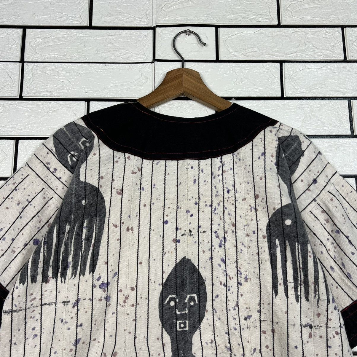 Vintage Vintage Traditional Artistic Motif Graphic Shirt #4215-C192 Size L / US 10 / IT 46 - 11 Thumbnail