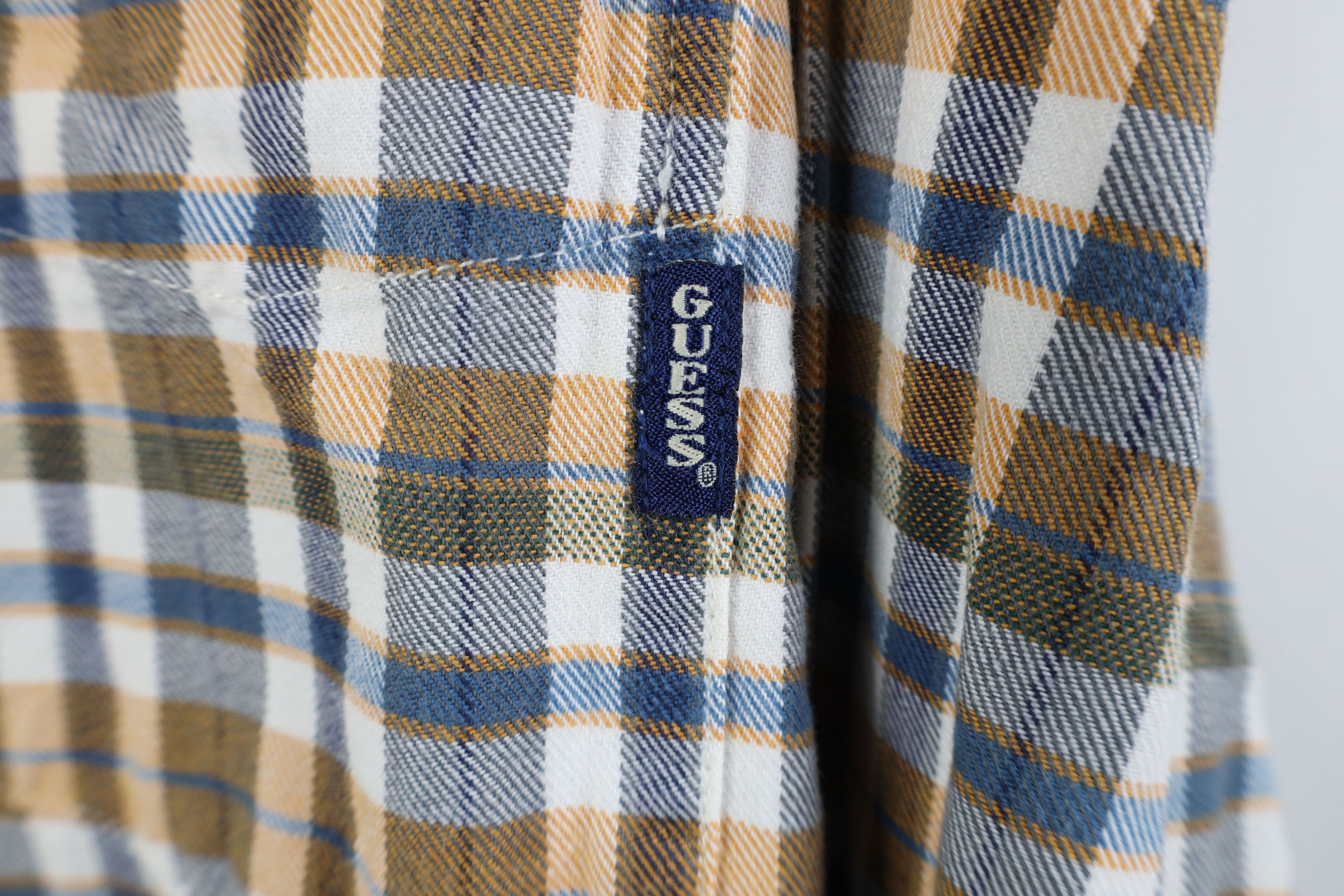 Guess Vintage 90s Guess Heavyweight Flannel Button Shirt Plaid USA Size US XL / EU 56 / 4 - 4 Thumbnail