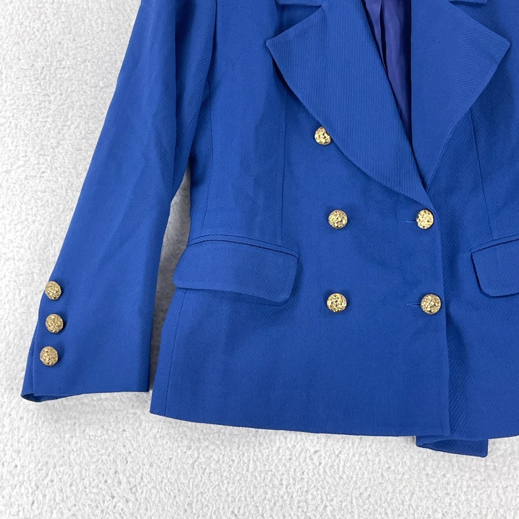 Diane von Furstenberg Diane Von Furstenberg Blazer Jacket Womens 6 Blue 100% Wool VTG Made in USA Jacket Women 6 Blue Wool VTG Size M / US 6-8 / IT 42-44 - 4 Thumbnail