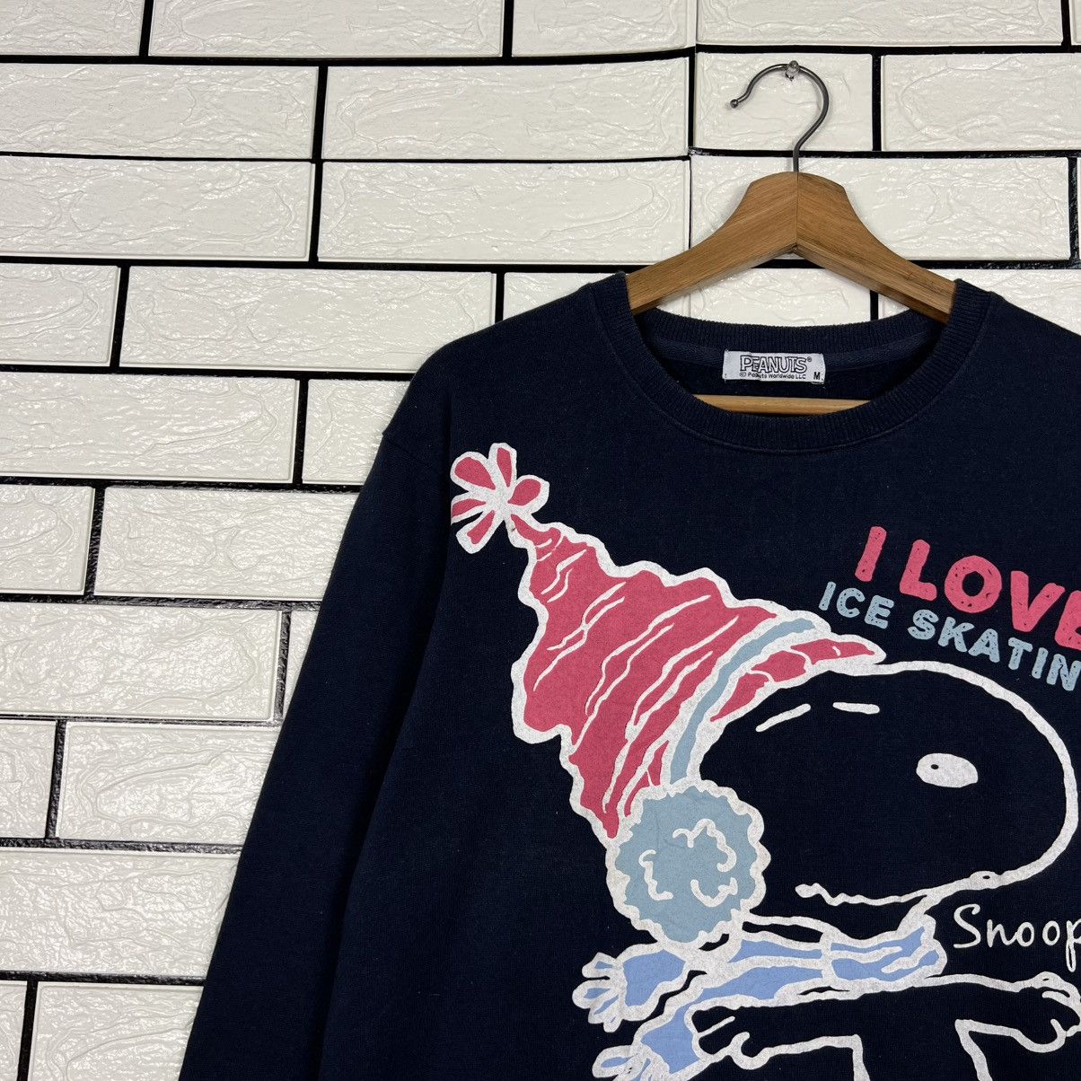 Peanuts PEANUTS SNOOPY I Love Ice Skating Logo Sweatshirt #3975-C181 Size US M / EU 48-50 / 2 - 3 Thumbnail