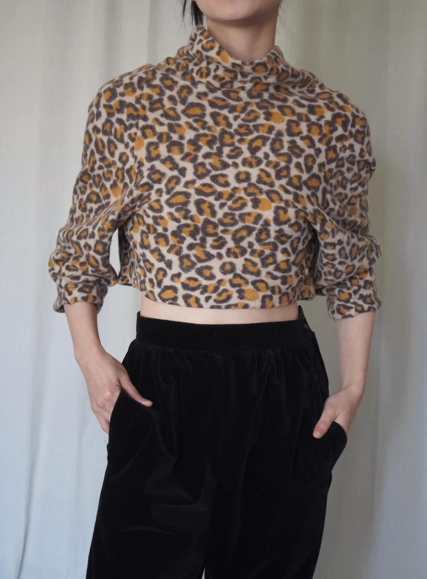 Junya Watanabe Junya Watanabe 2004 Shoulder-Baring Leopard Print Teddy Top Size S / US 4 / IT 40 - 4 Thumbnail