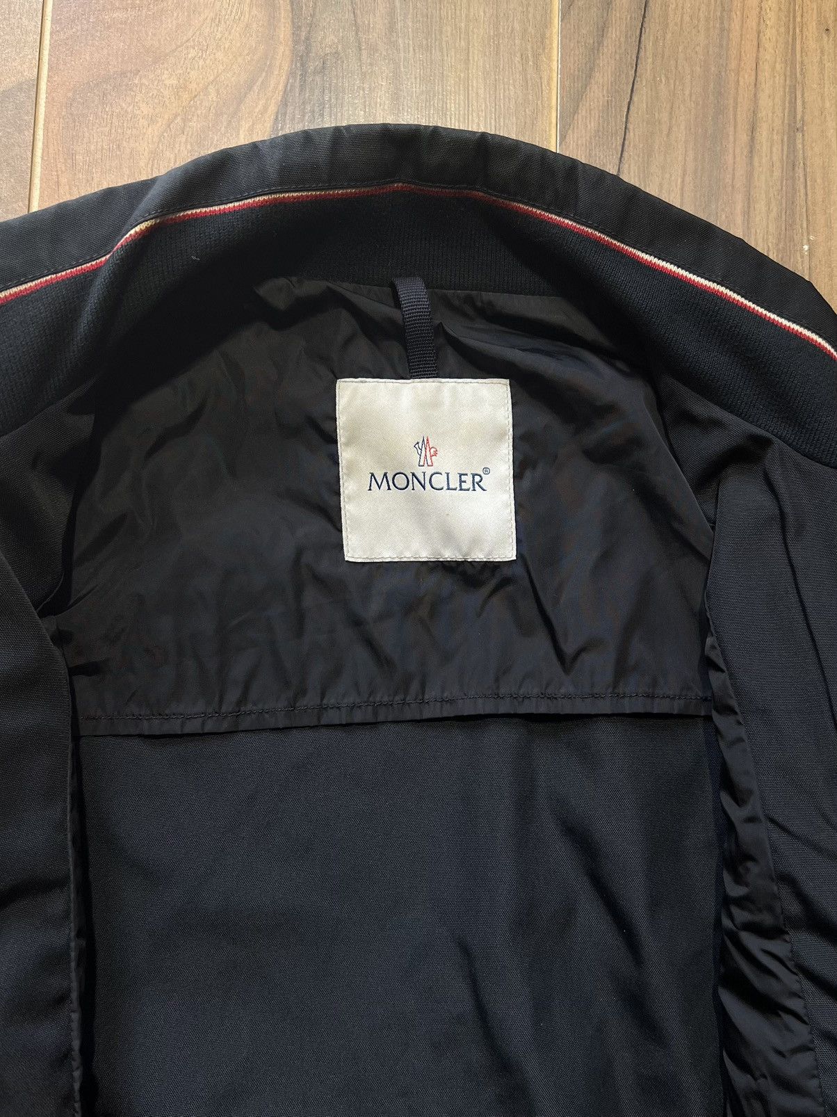 Moncler Moncler Roux Light Jacket Bomber Size US S / EU 44-46 / 1 - 13 Thumbnail