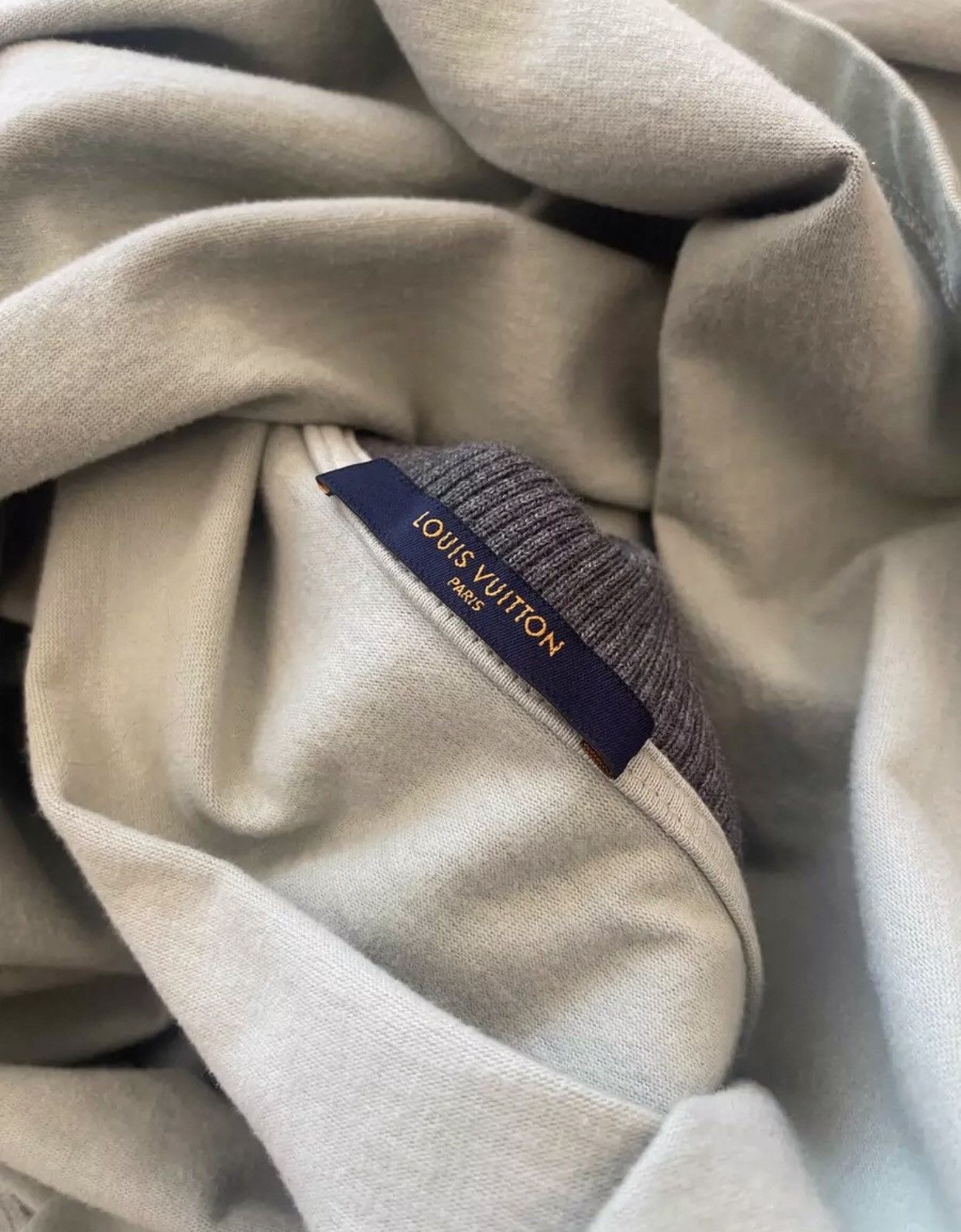 Louis Vuitton Louis Vuitton long sleeves 2412-Nextarrow Size US L / EU 52-54 / 3 - 4 Thumbnail