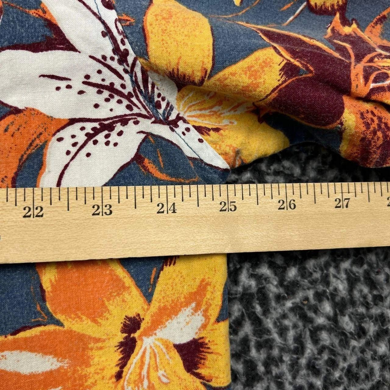 Greatland Apparel Great Land Shirt Men Hawaiian Floral Button Up Cotton L Size US L / EU 52-54 / 3 - 3 Thumbnail