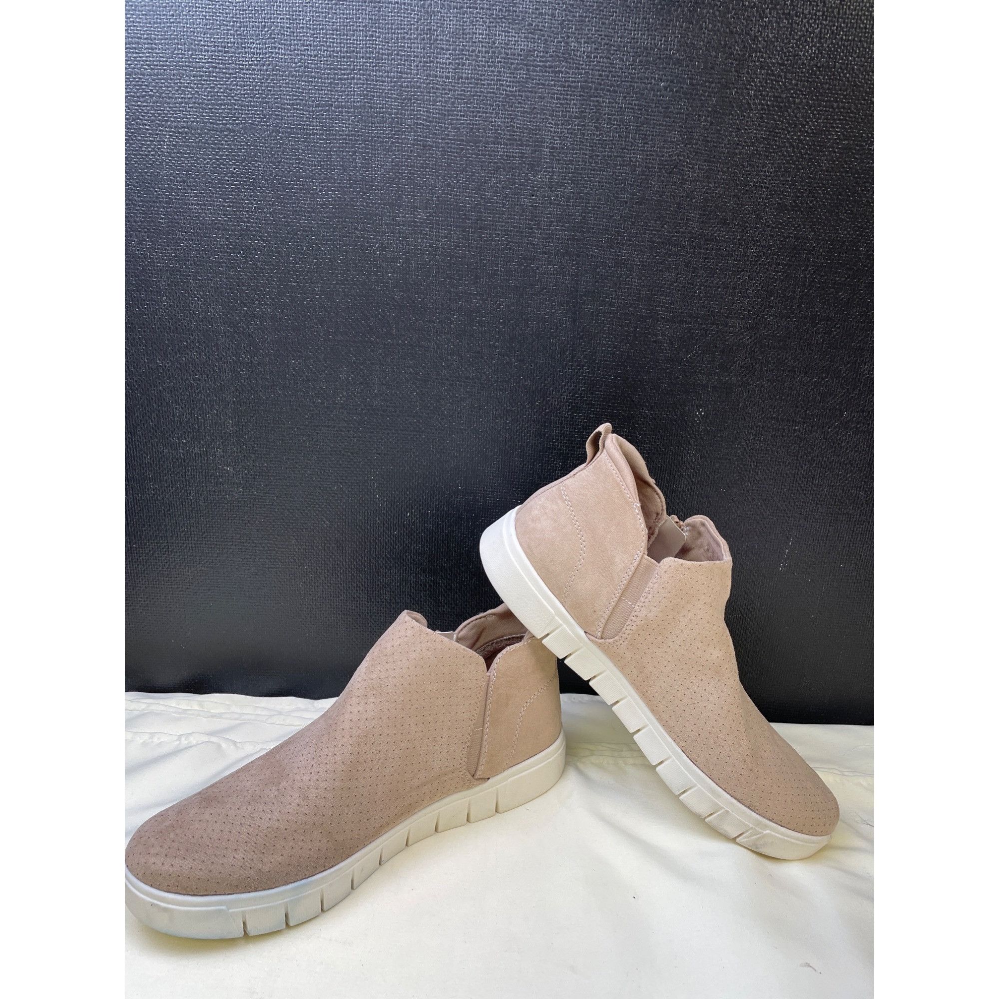 Other Ryka Womens Tan Suede Ankle Boots Shoes Zipper Side Size 9M Size US 9 / IT 39 - 4 Thumbnail