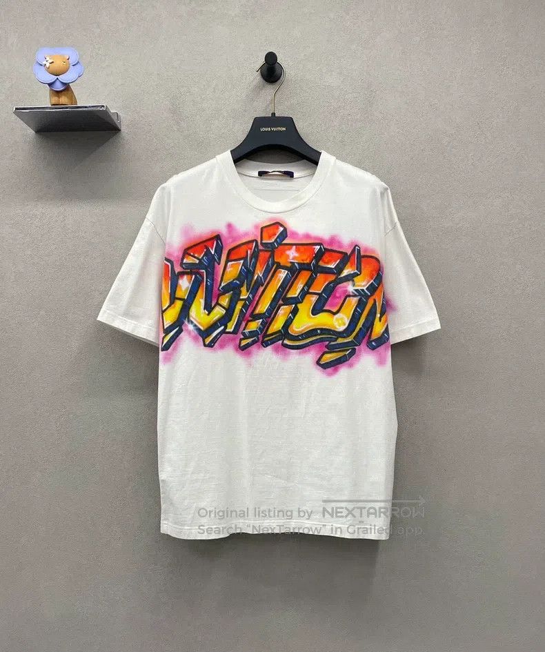 Louis Vuitton Louis Vuitton Logo graffiti white short sleeve T-shirt Size US M / EU 48-50 / 2 - 1 Thumbnail