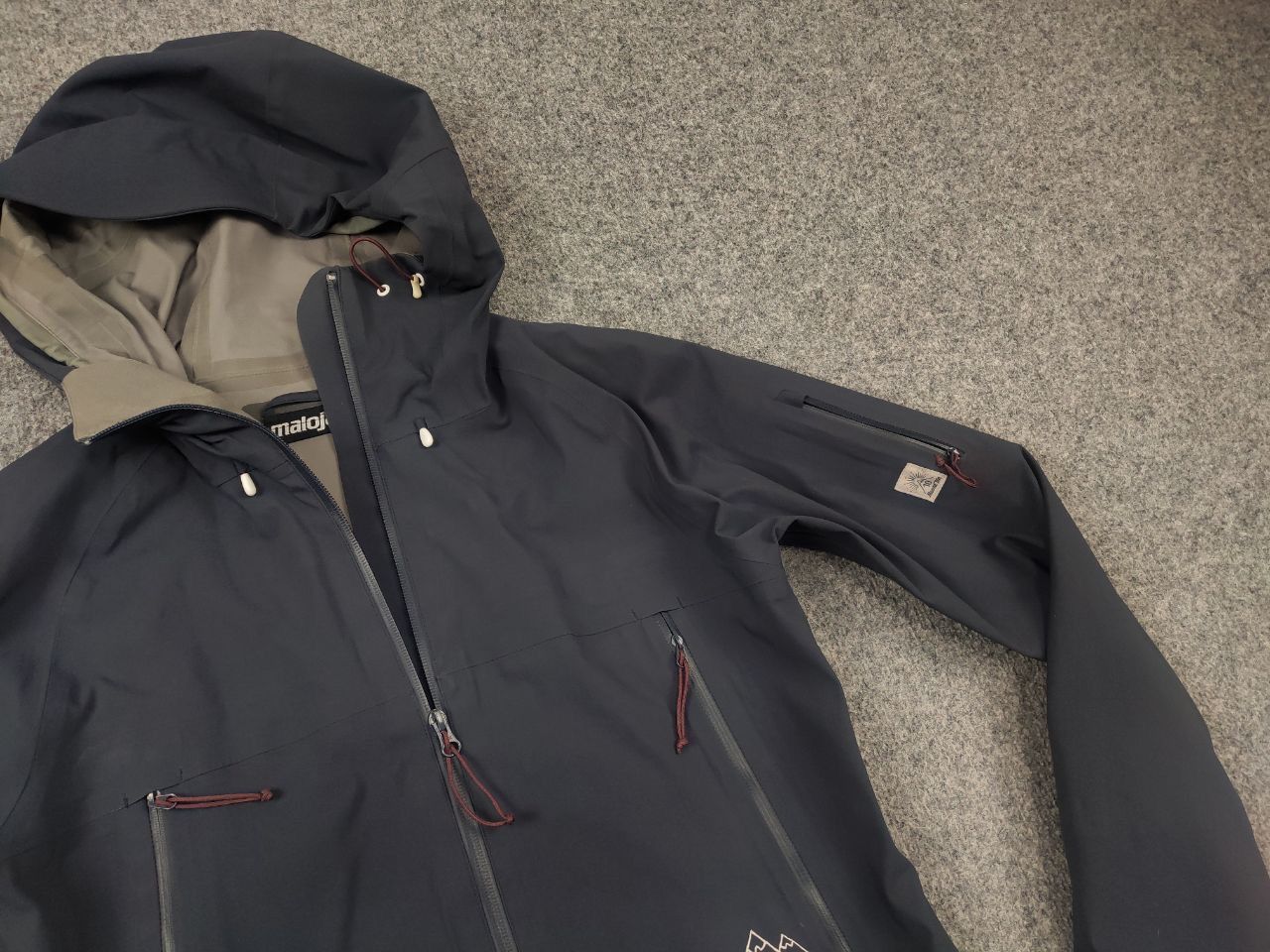Maloja Maloja Vallra ligh membrane trekking hooded Pockets jacket Size US L / EU 52-54 / 3 - 4 Thumbnail