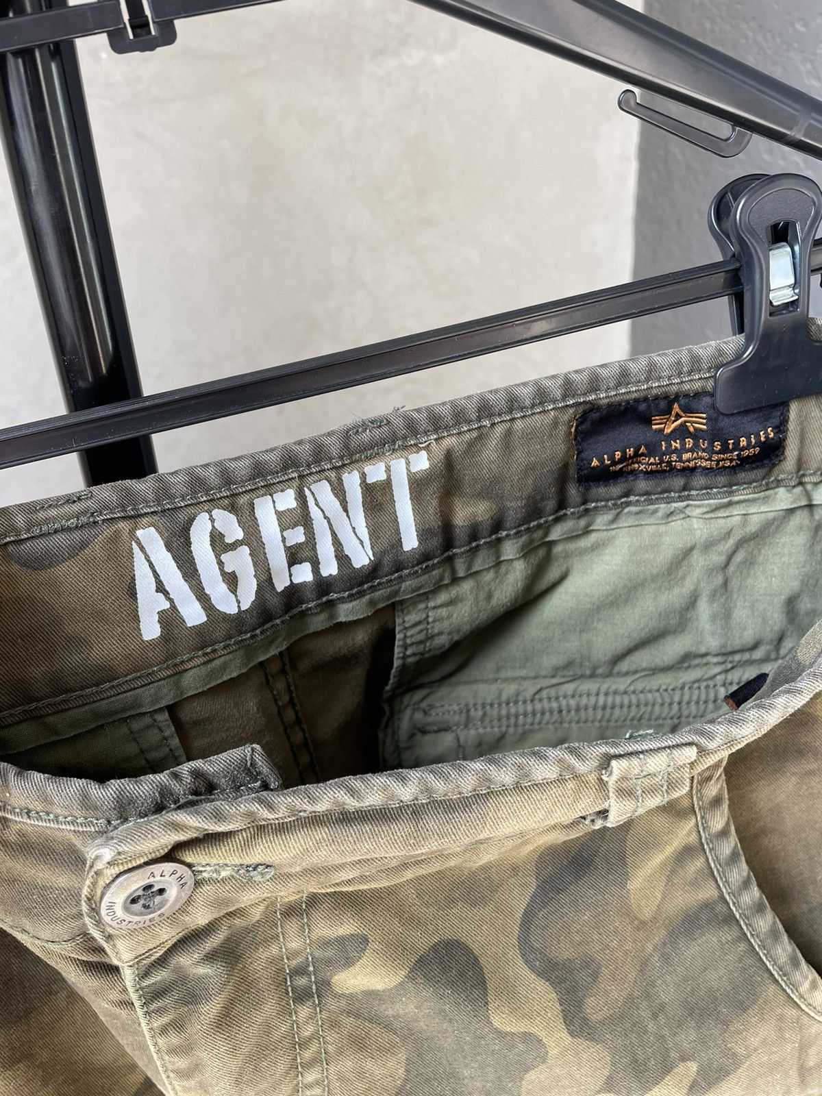 Alpha Industries Alpha Industries Military Cargo Side Pocket Camo Pants Size US 36 / EU 52 - 12 Thumbnail