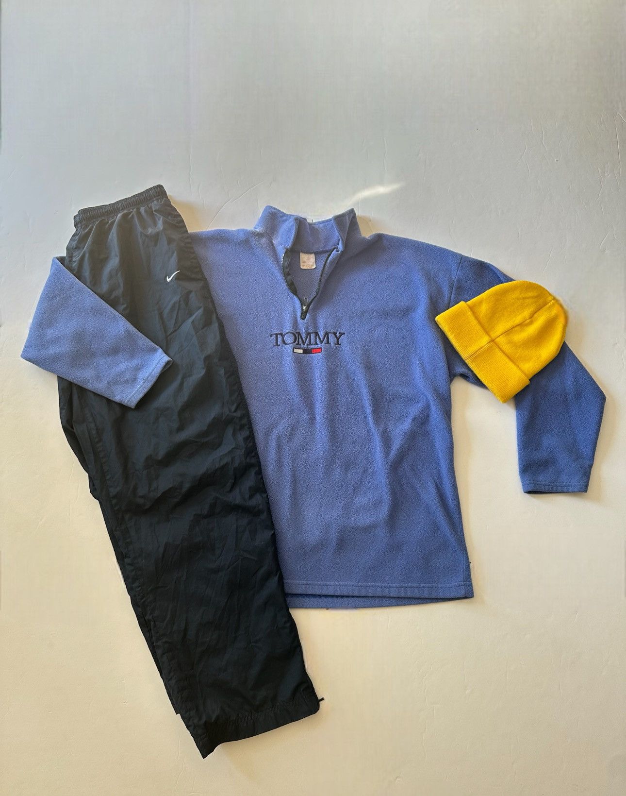 Tommy Hilfiger Vintage 90s Tommy Hilfiger Purple Blue Fleece Pullover Size US XL / EU 56 / 4 - 3 Thumbnail