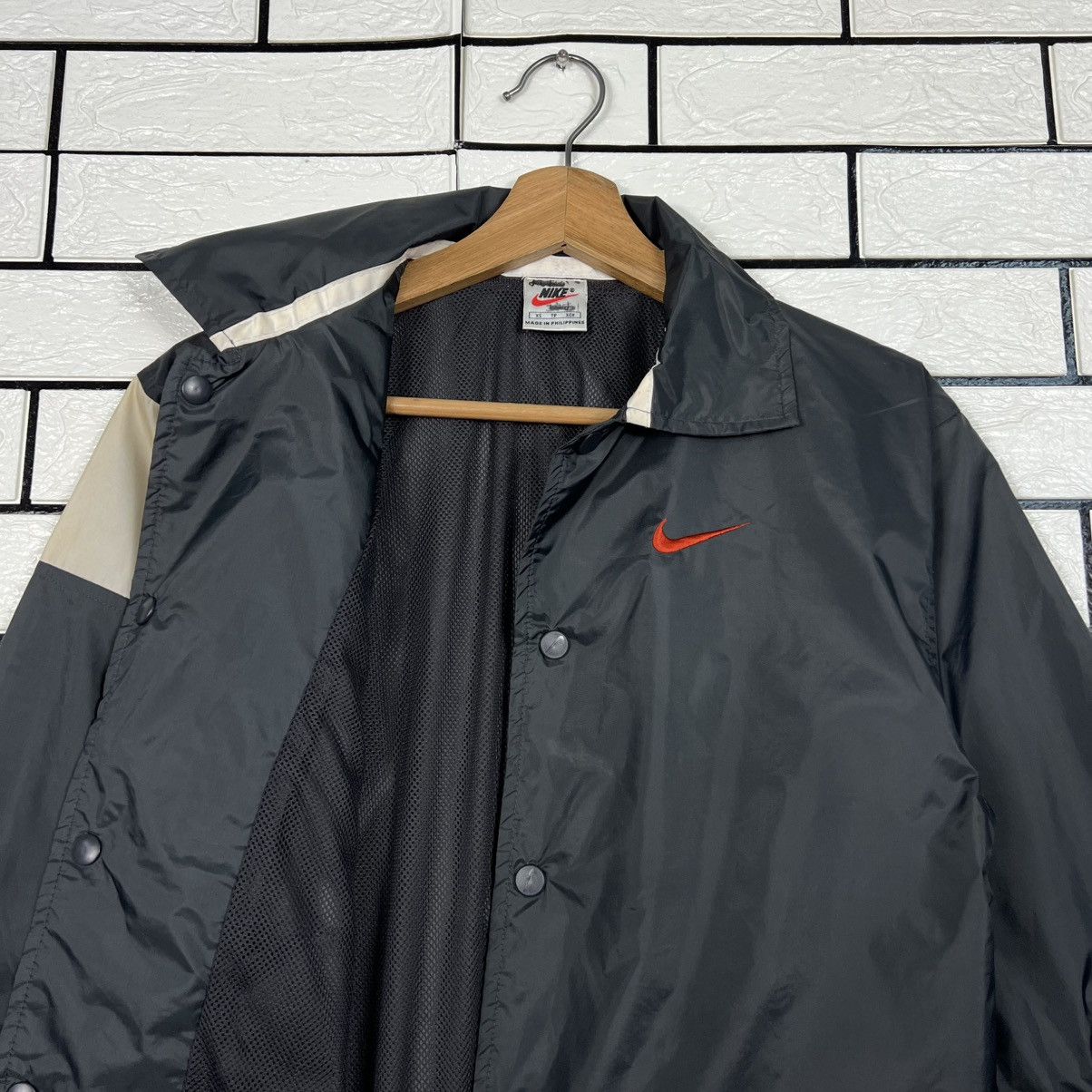 Nike Vintage 90's NIKE Kids Big Logo Windbreaker #3959-C180 Size US XS / EU 42 / 0 - 11 Thumbnail