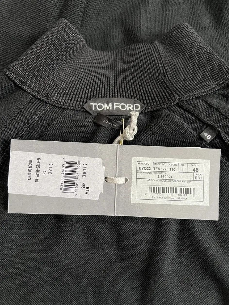 Tom Ford CC000020 Silk Knitwear & Sweatshirt in Black Size US M / EU 48-50 / 2 - 16 Thumbnail