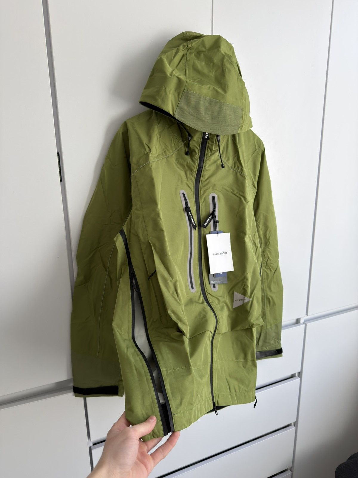 And Wander And Wander Pertex Hooded Jacket Olive Green Technical Shell Size US L / EU 52-54 / 3 - 4 Thumbnail