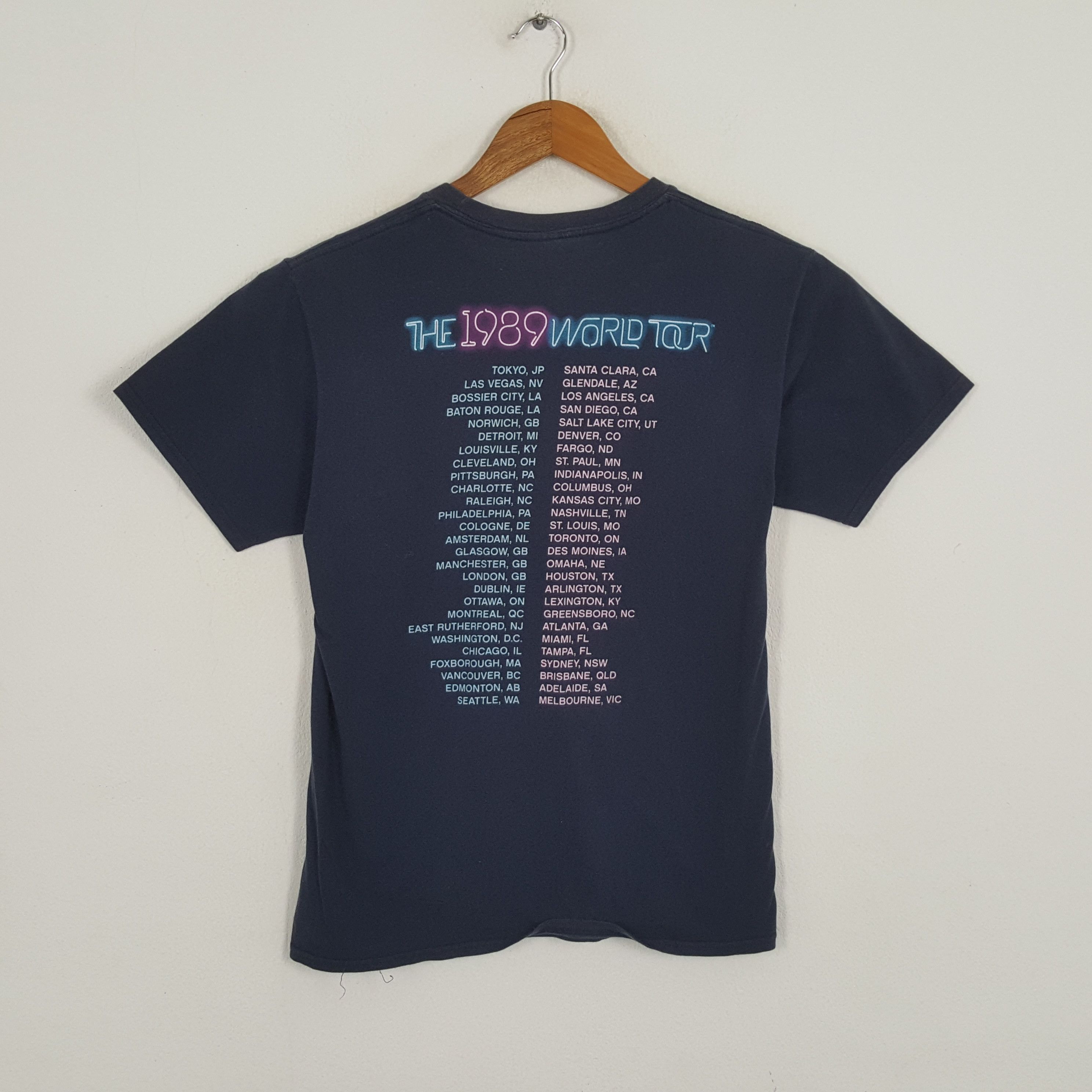 Band Tees × Vintage Vintage TAYLOR SWIFT American Singer Songwriter T-Shirts Size US M / EU 48-50 / 2 - 3 Thumbnail