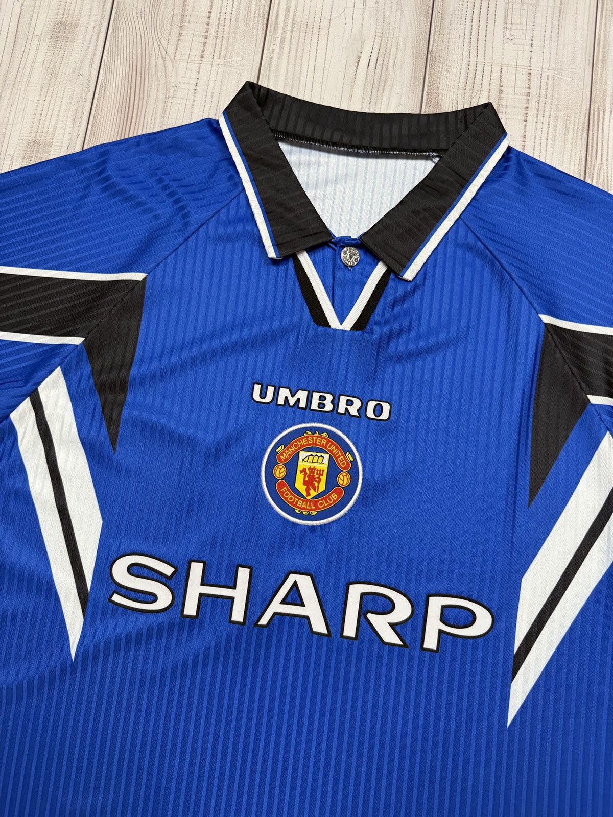 Umbro Jersey Manchester United Umbro Sharp tee Size US M / EU 48-50 / 2 - 3 Thumbnail